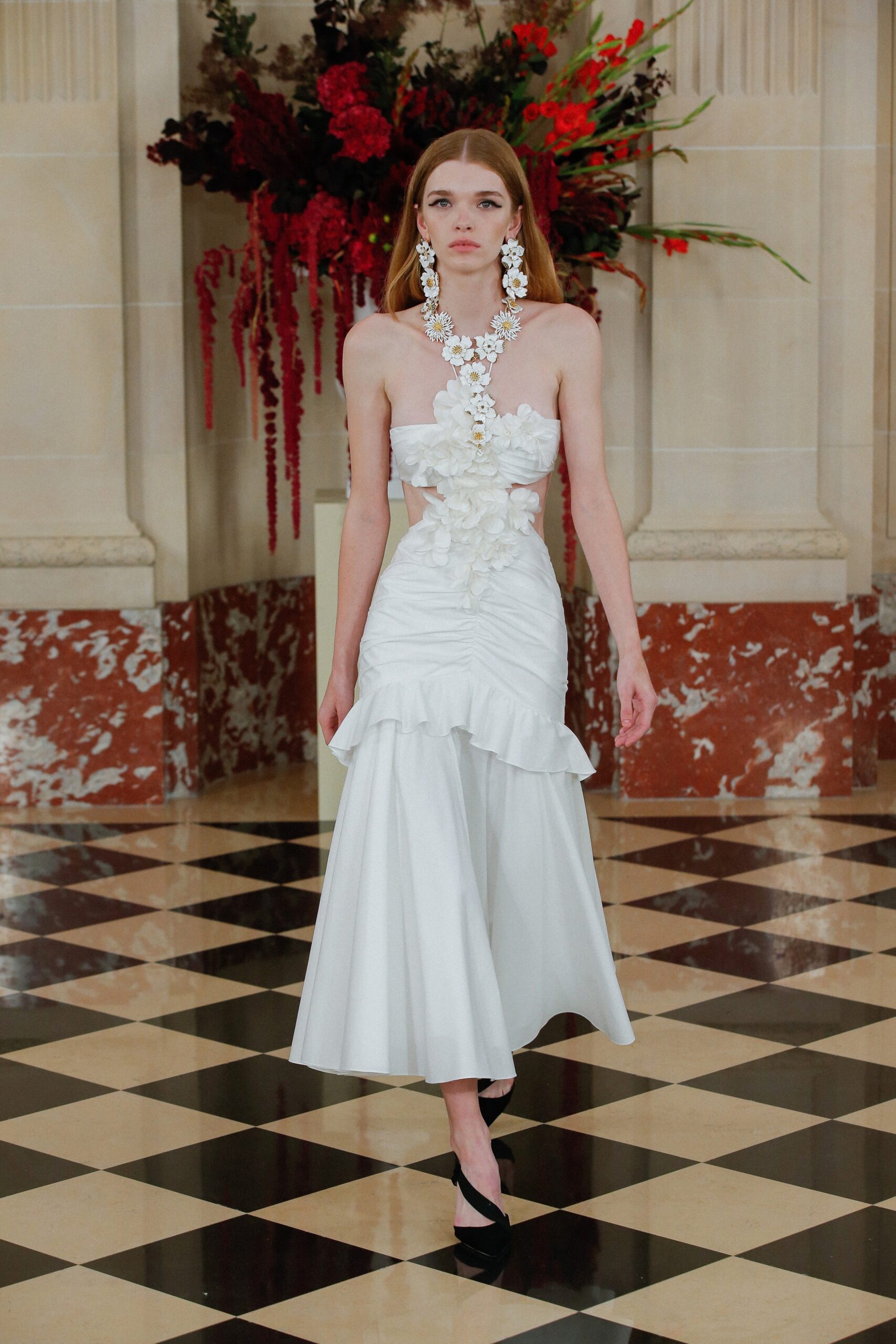 Carolina Herrera S/S 22 Look 370