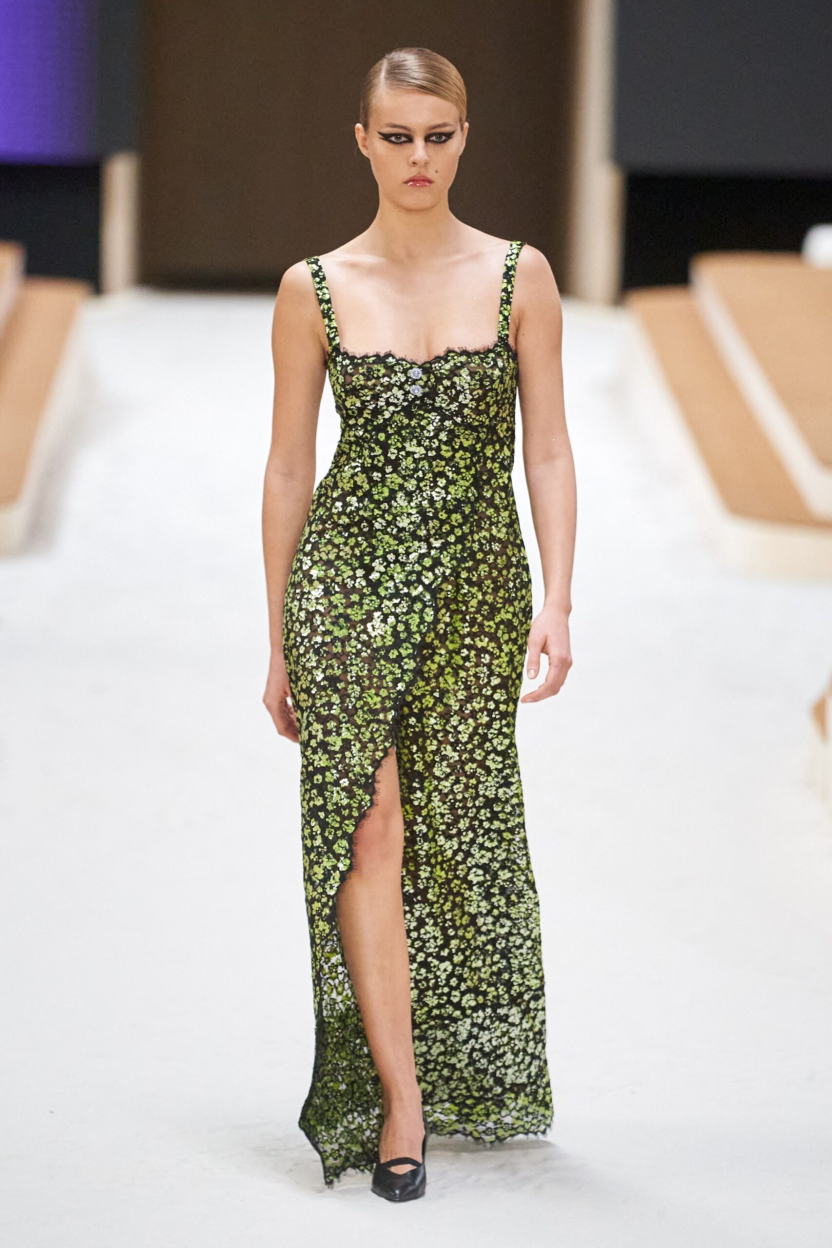 Chanel S/S 22 Couture Look 254