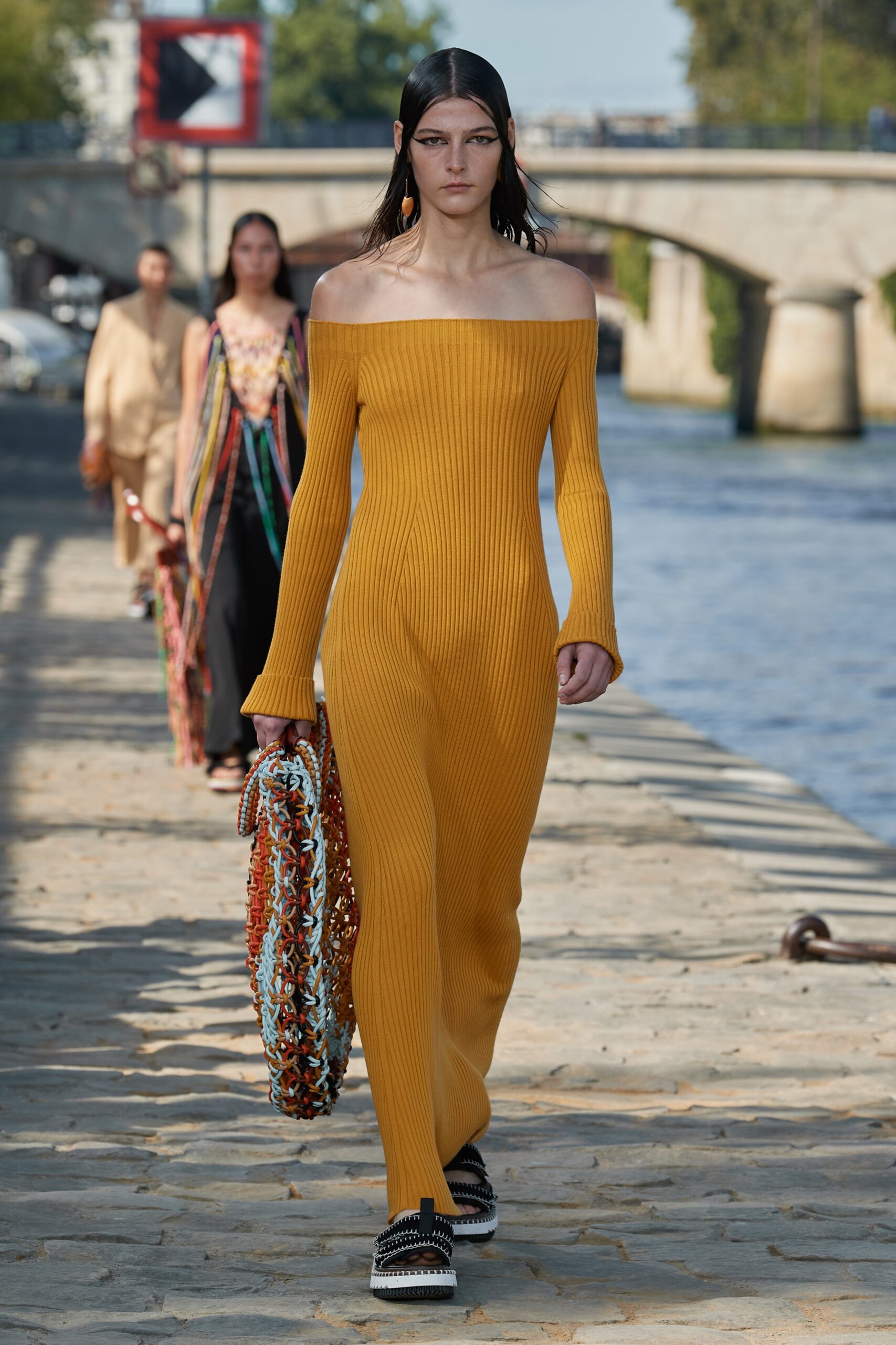 Chloé S/S 22 Look 302