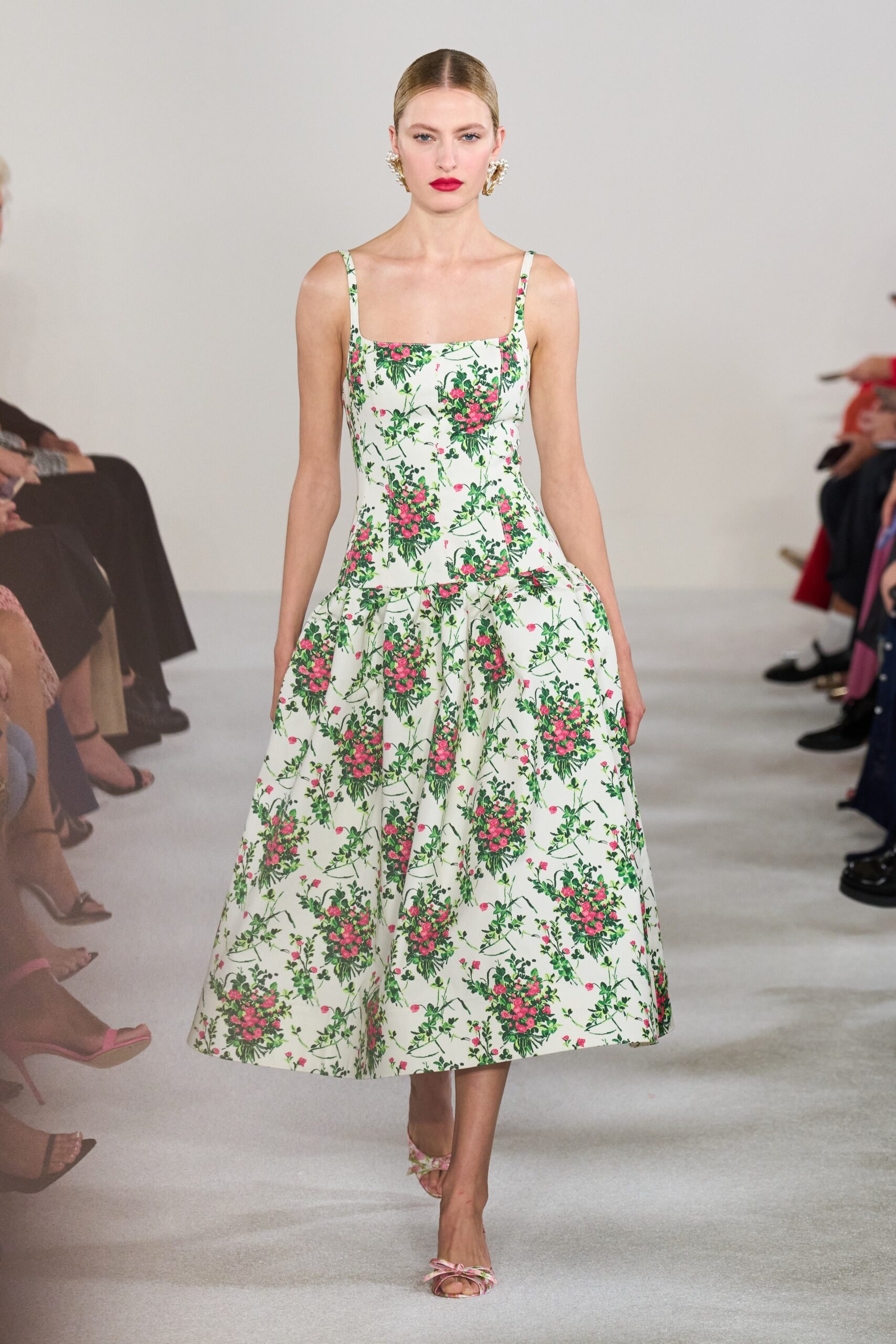 Carolina Herrera S/S 23 Look 193