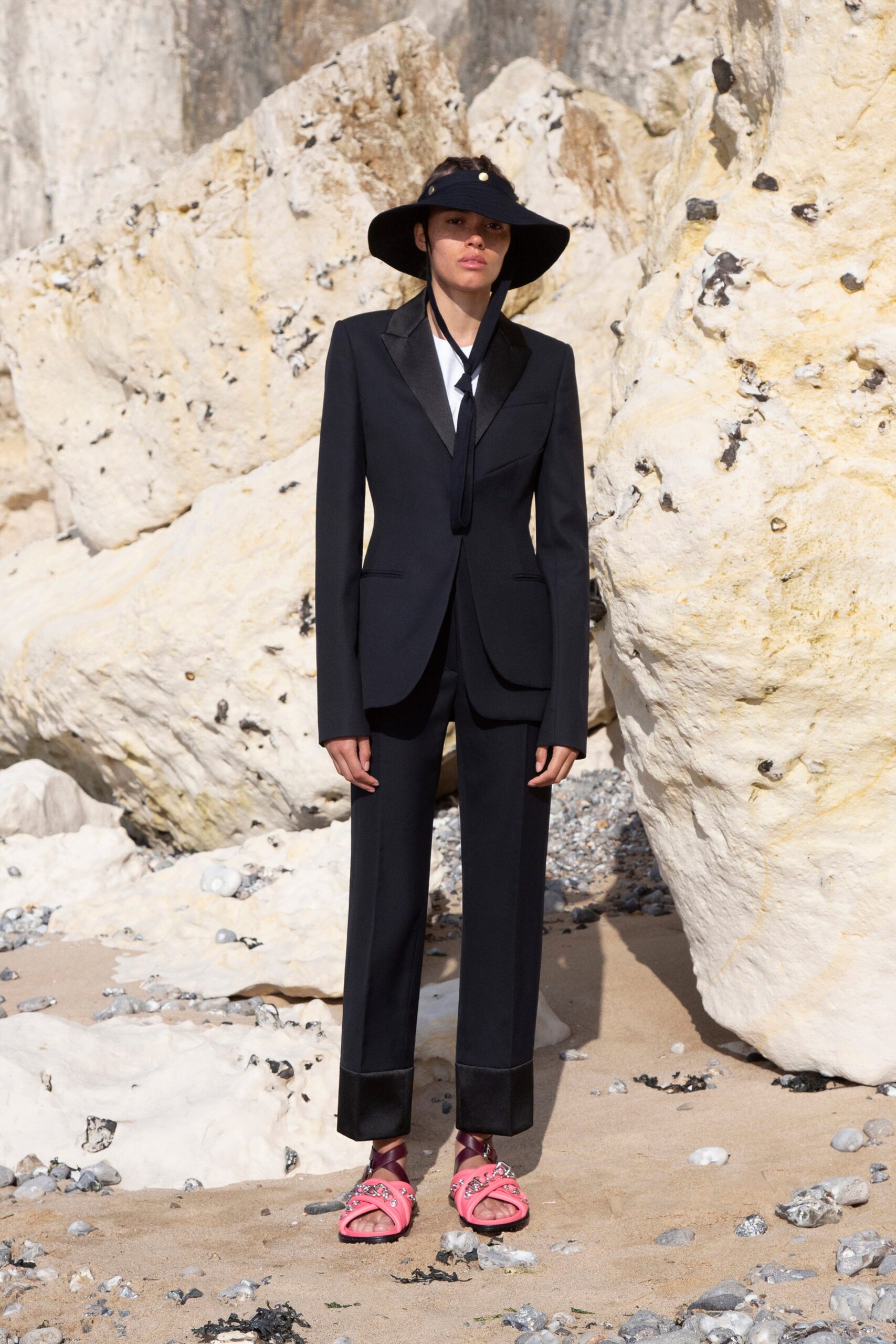 Cédric Charlier Resort 20 Look 313