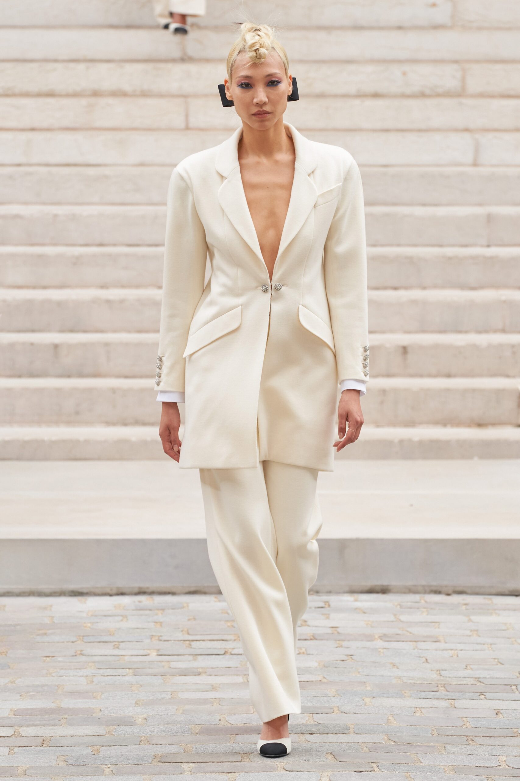 Chanel F/W 21 Couture Look 282