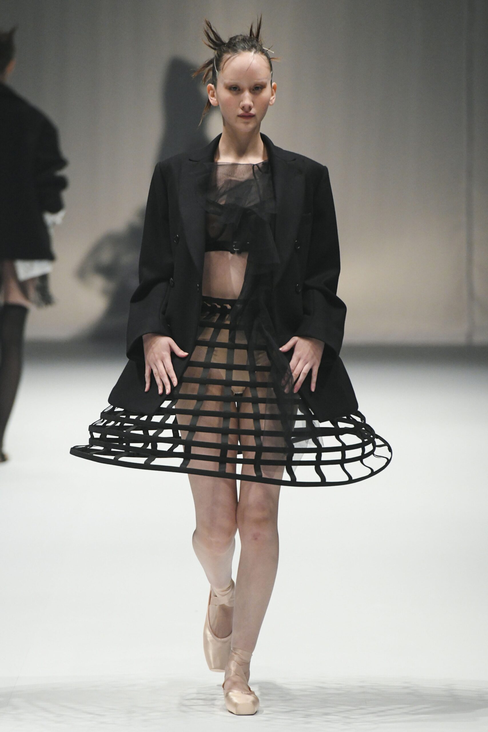 Chika Kisada Tokyo F/W 23 Look 306