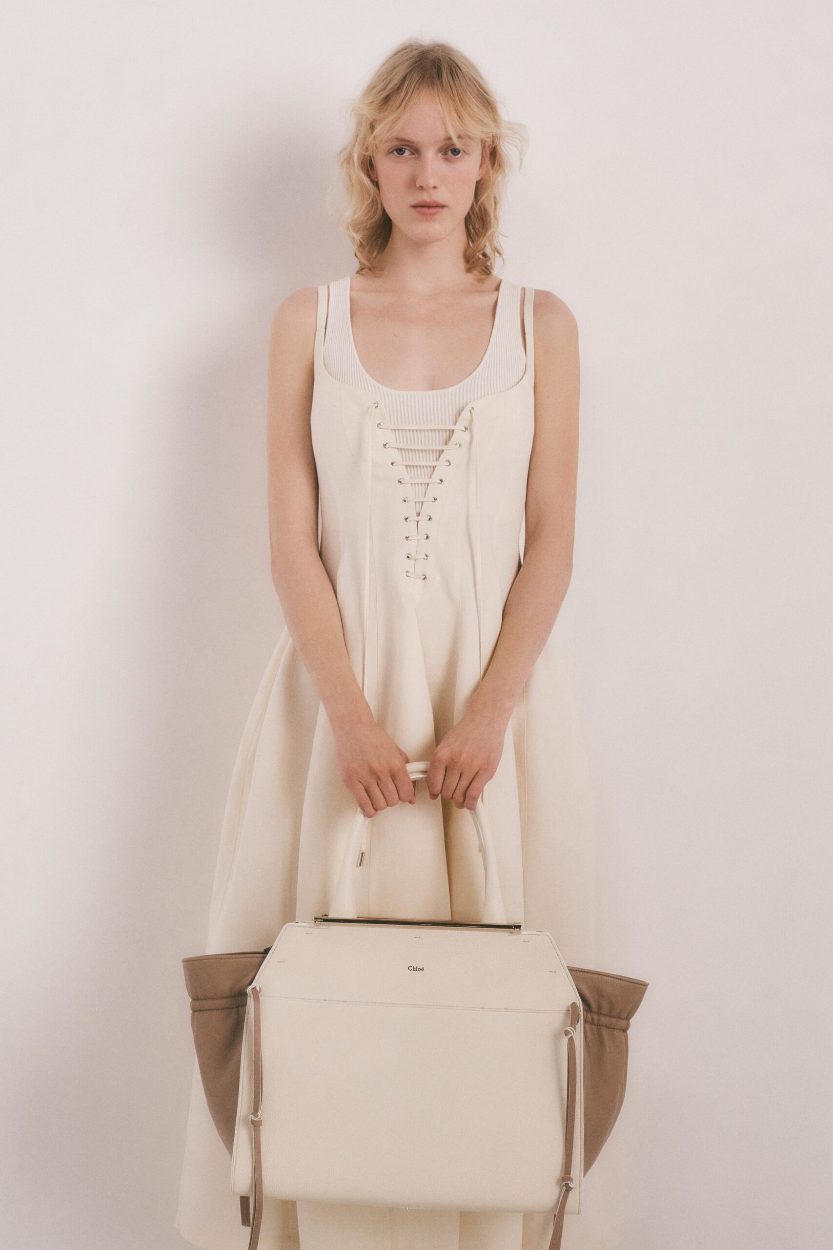 Chloé F/W 23 Look 295