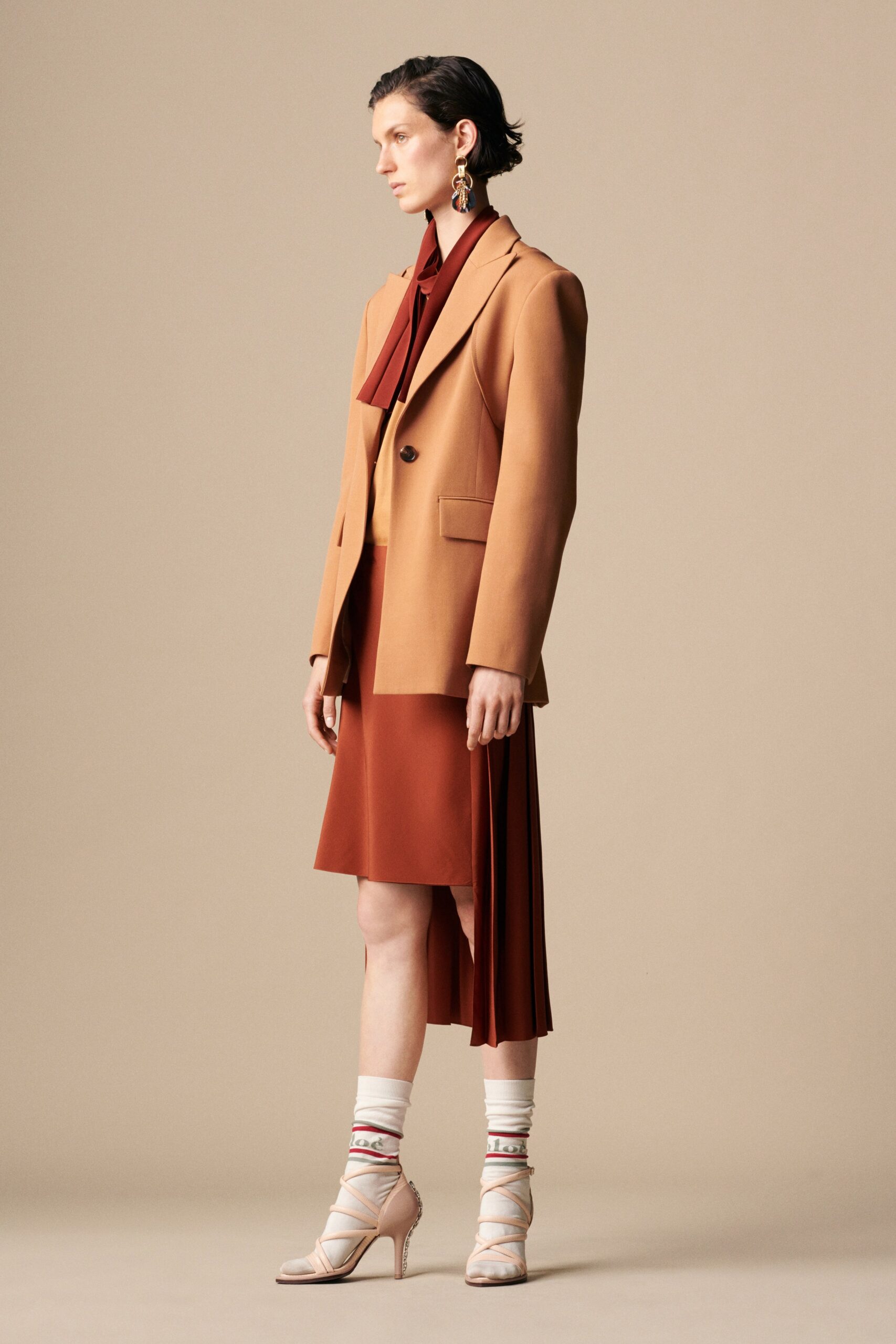 Chloé Resort 19 Look 323
