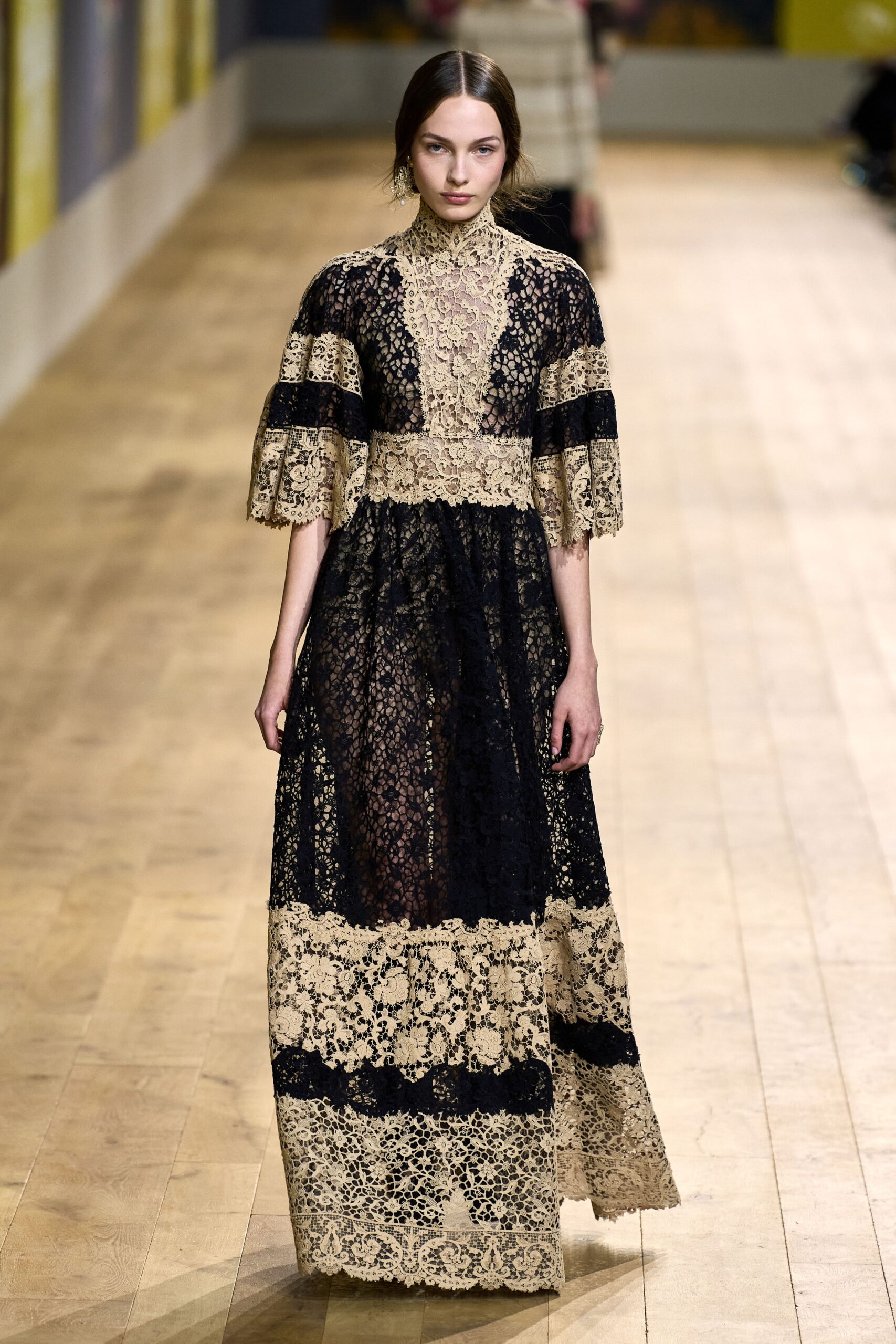 Christian Dior F/W 22 Couture Look 319