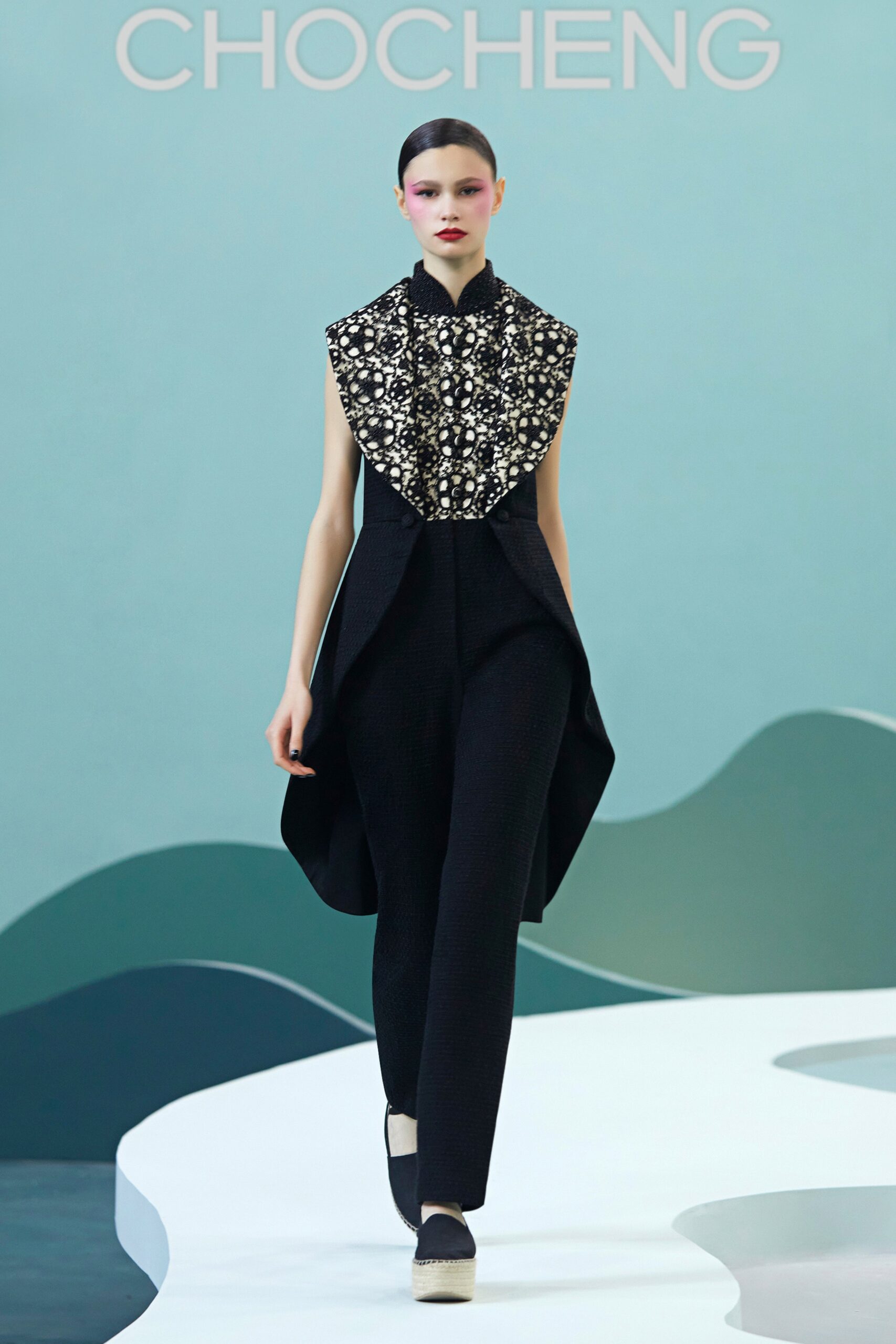 Chocheng F/W 21 Look 416