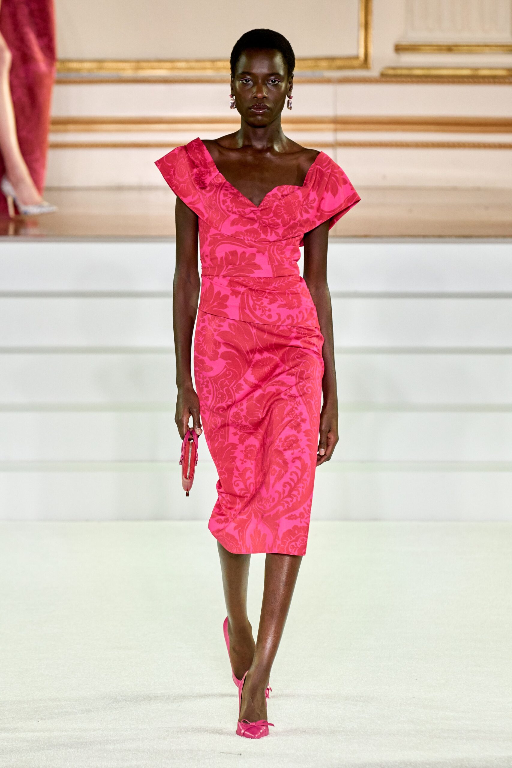 Carolina Herrera F/W 23 Look 254