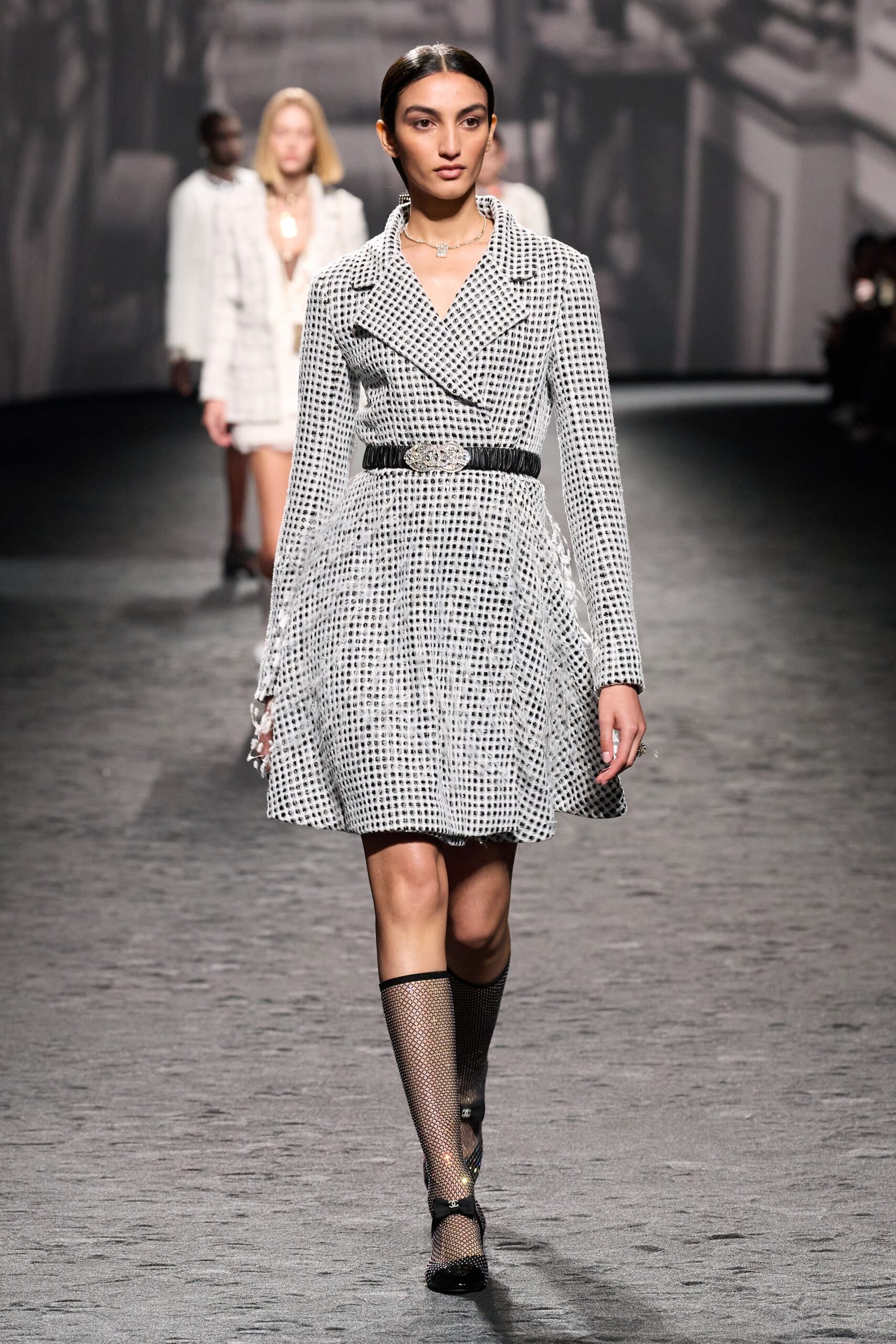 Chanel S/S 23 Look 303