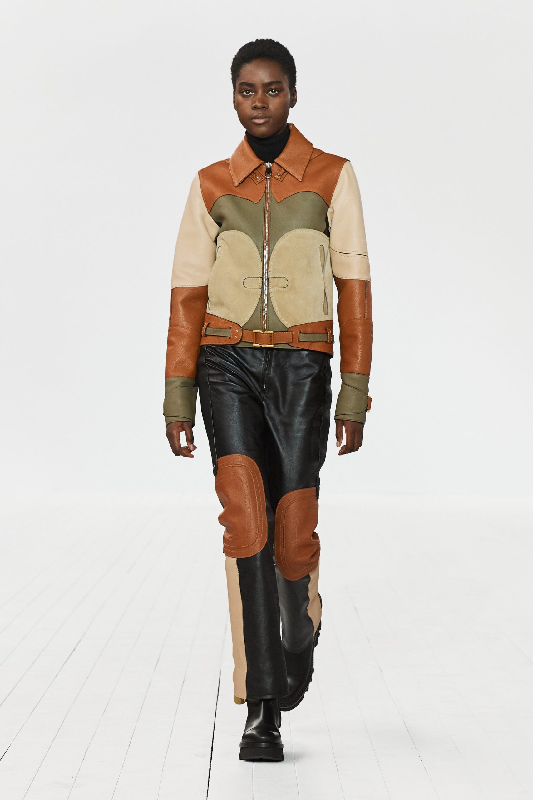 Chloé F/W 23 Look 378