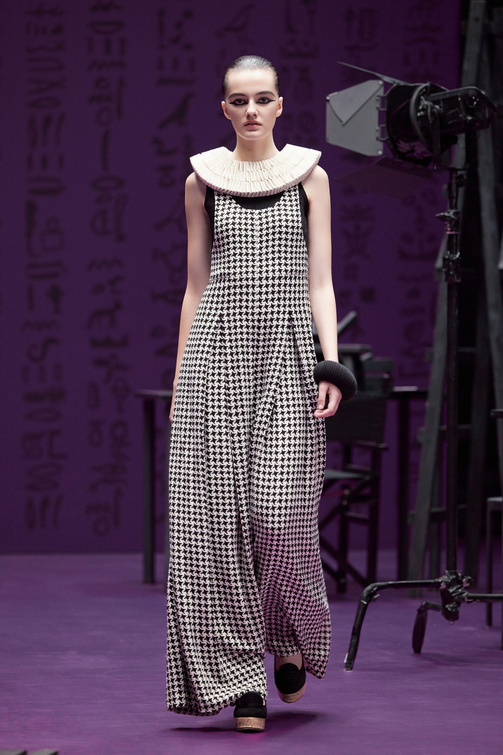 Chocheng S/S 23 Look 304