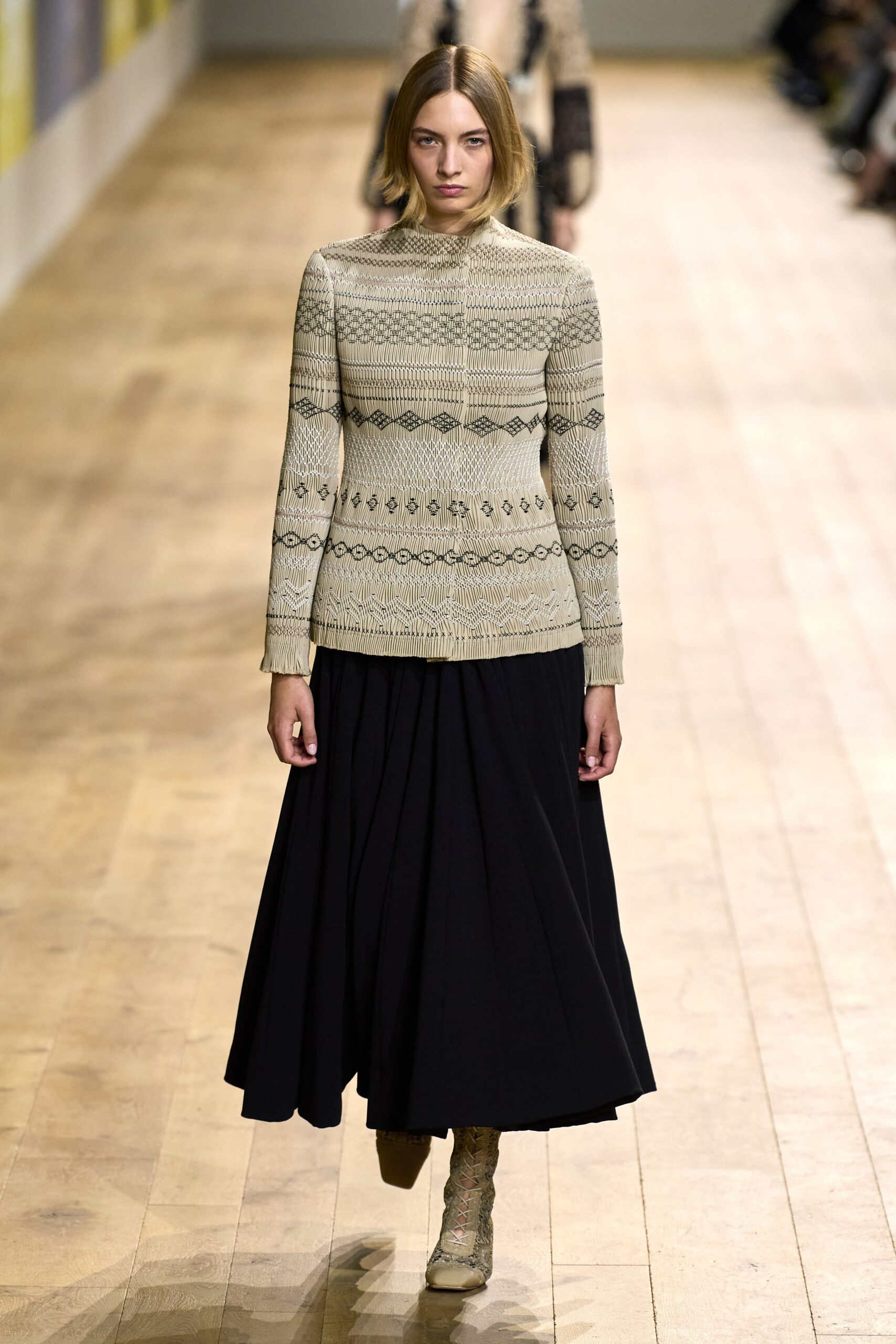 Christian Dior F/W 22 Couture Look 323