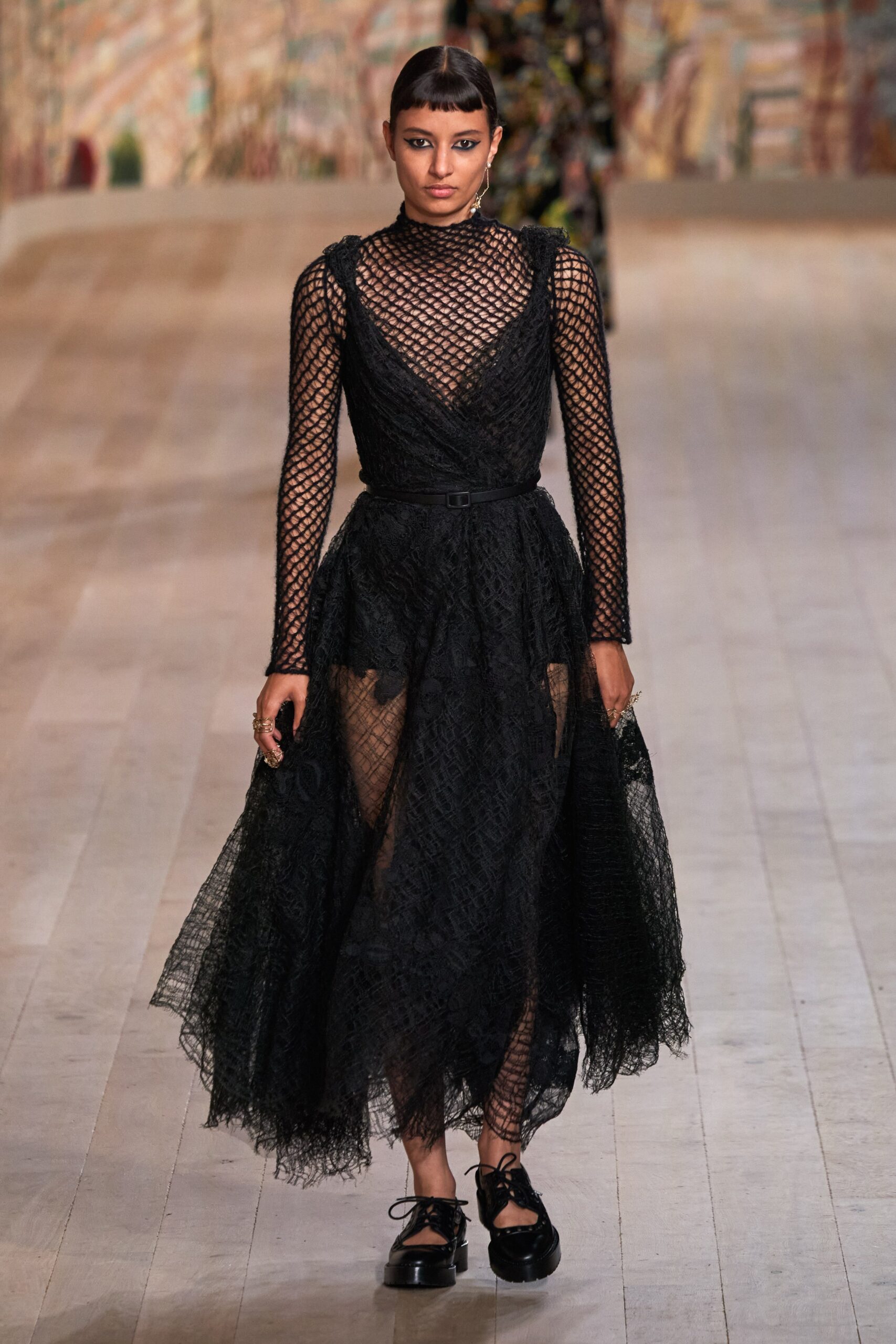 Christian Dior F/W 21 Couture Look 376