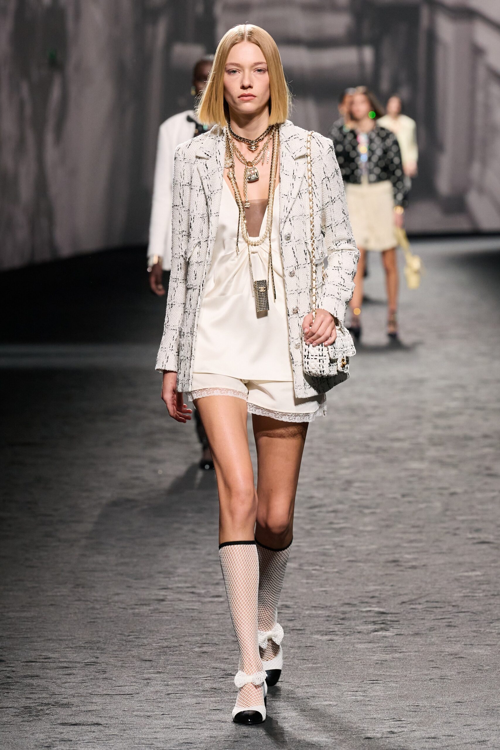 Chanel S/S 23 Look 324