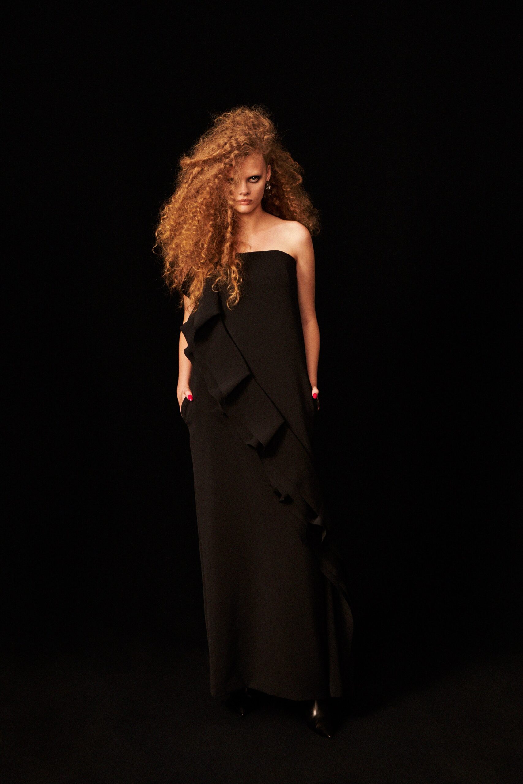 Carmen March F/W 19 Look 281
