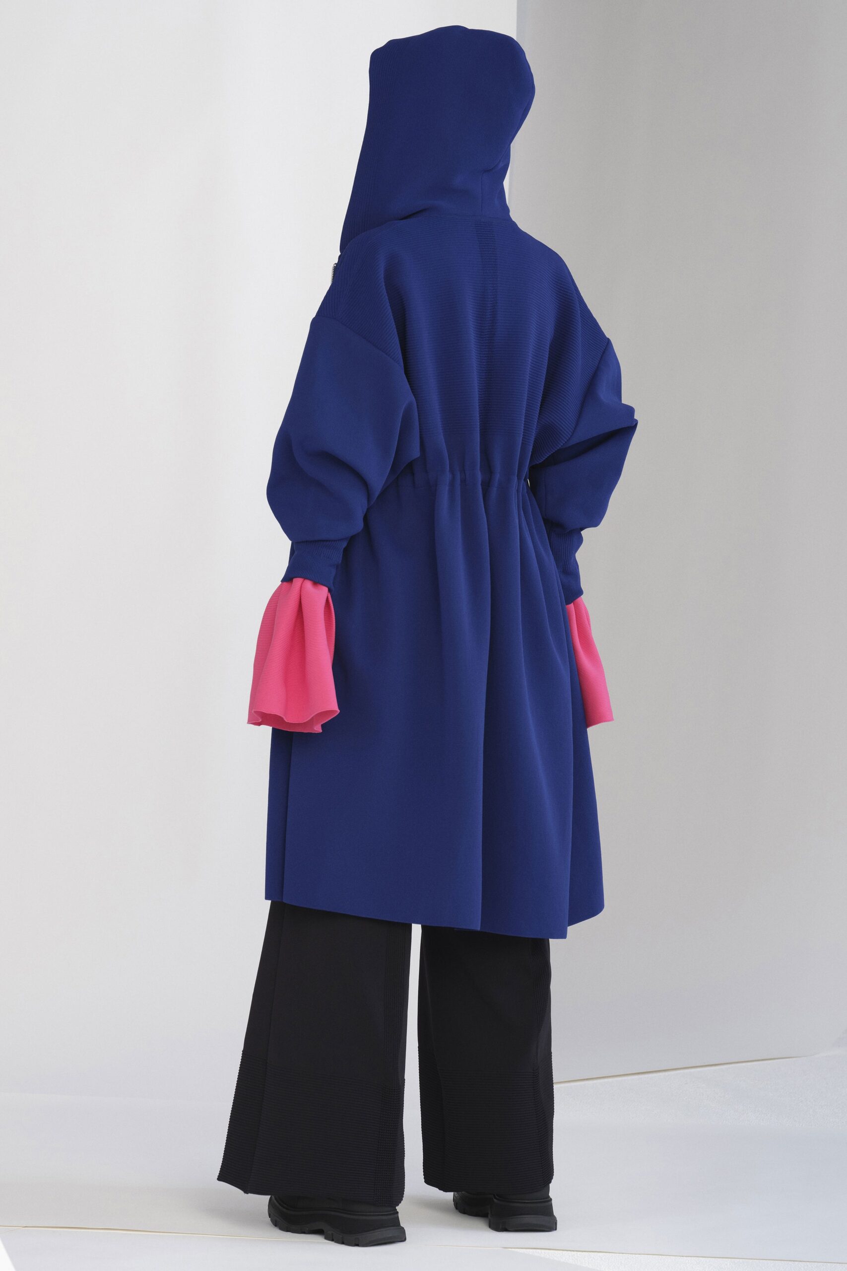 CFCL Tokyo F/W 22 Look 460