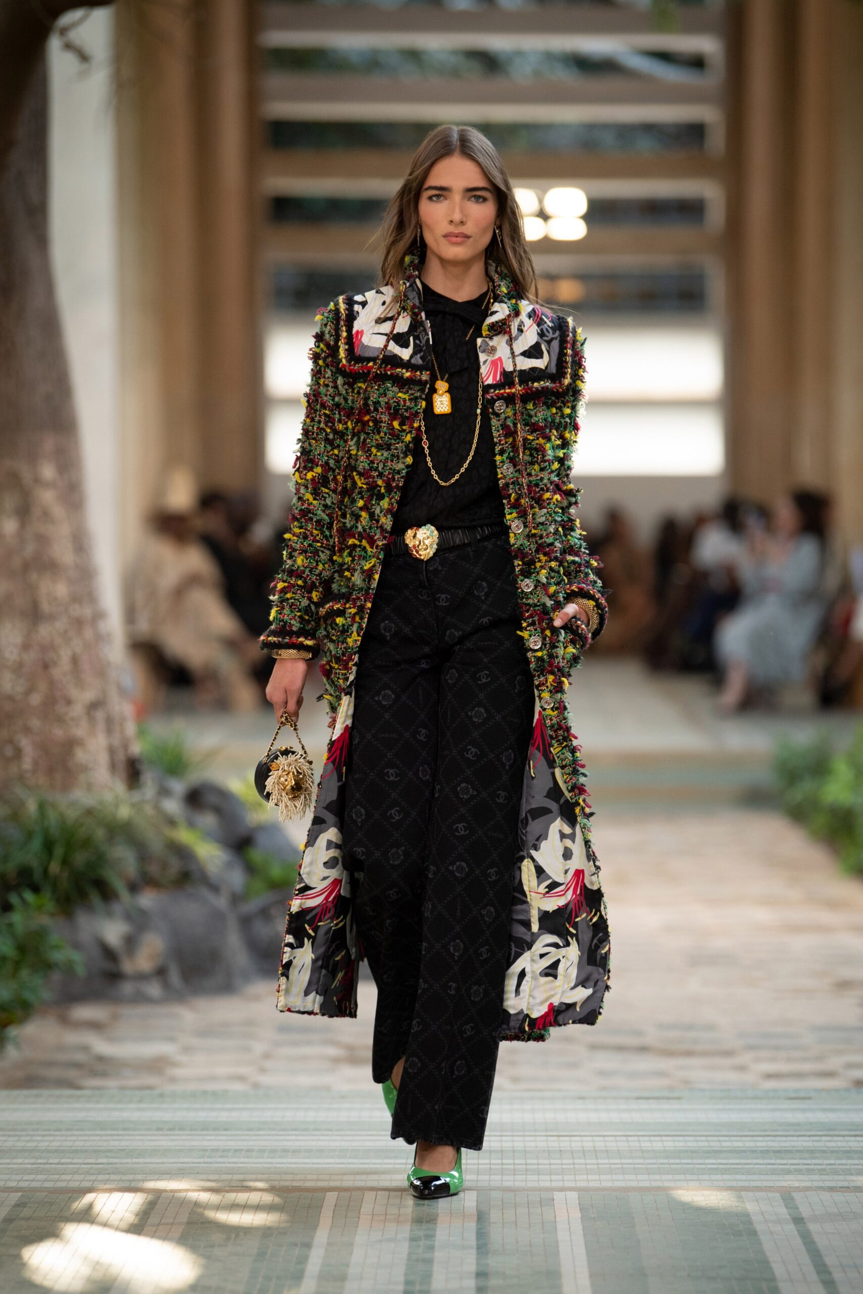 Chanel F/W 23 Look 358
