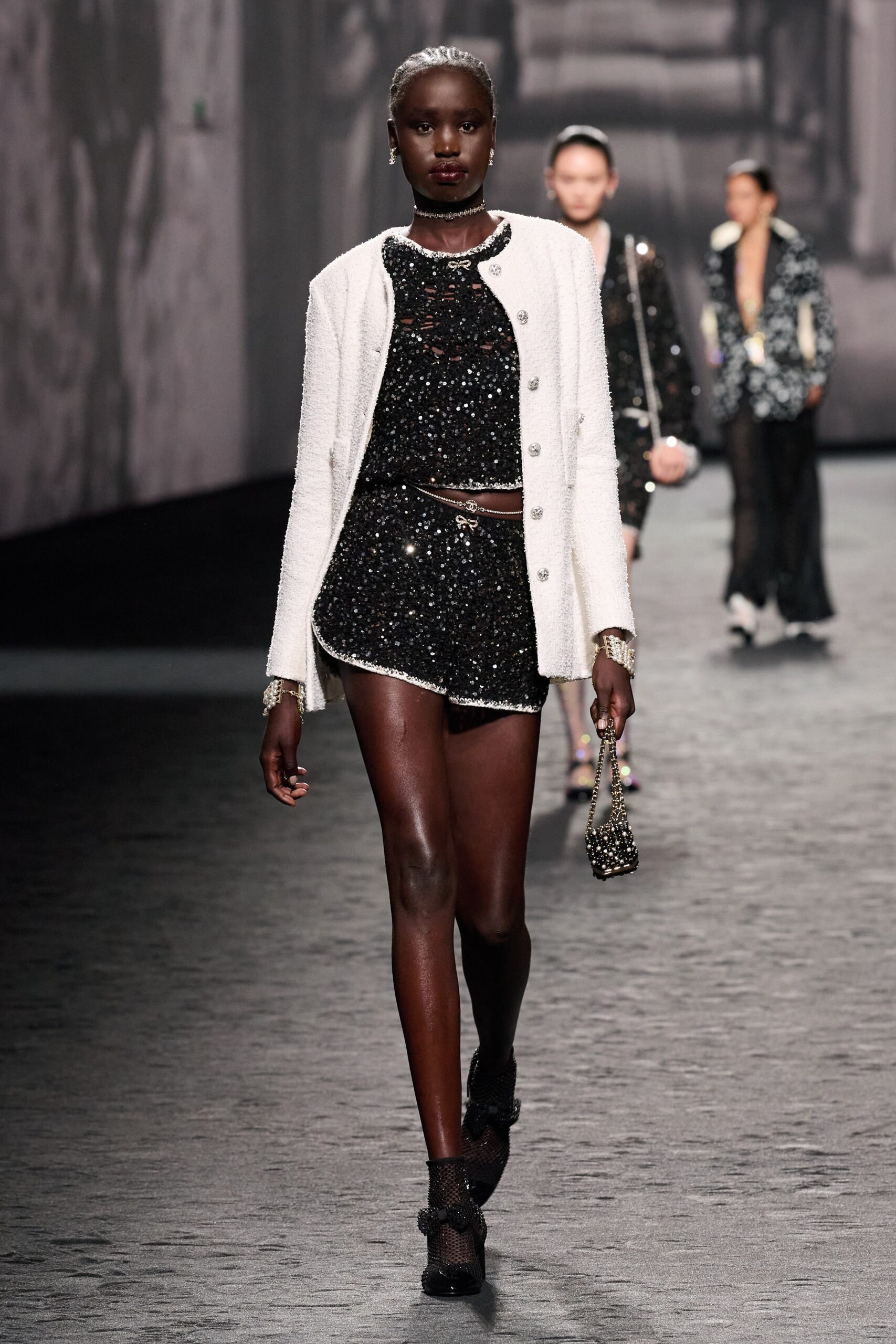 Chanel S/S 23 Look 342