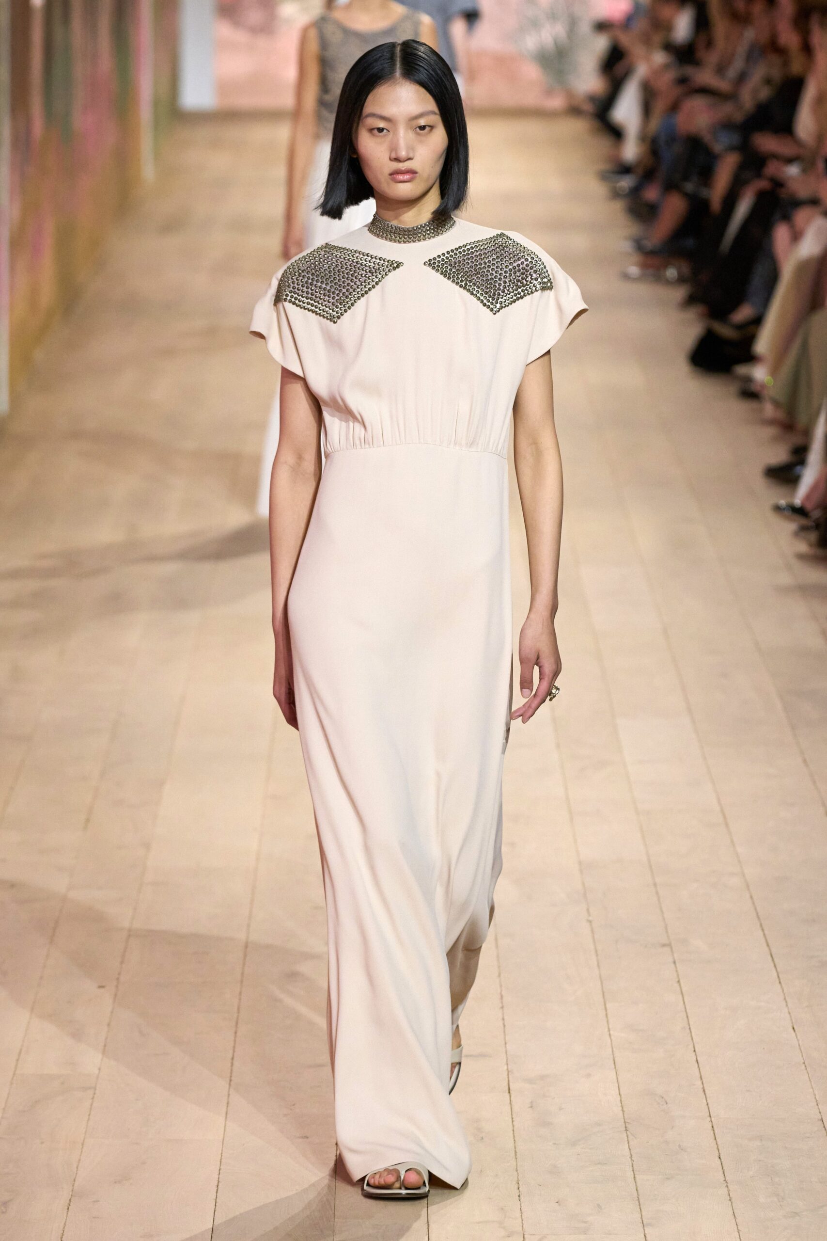 Christian Dior F/W 23 Couture Look 347