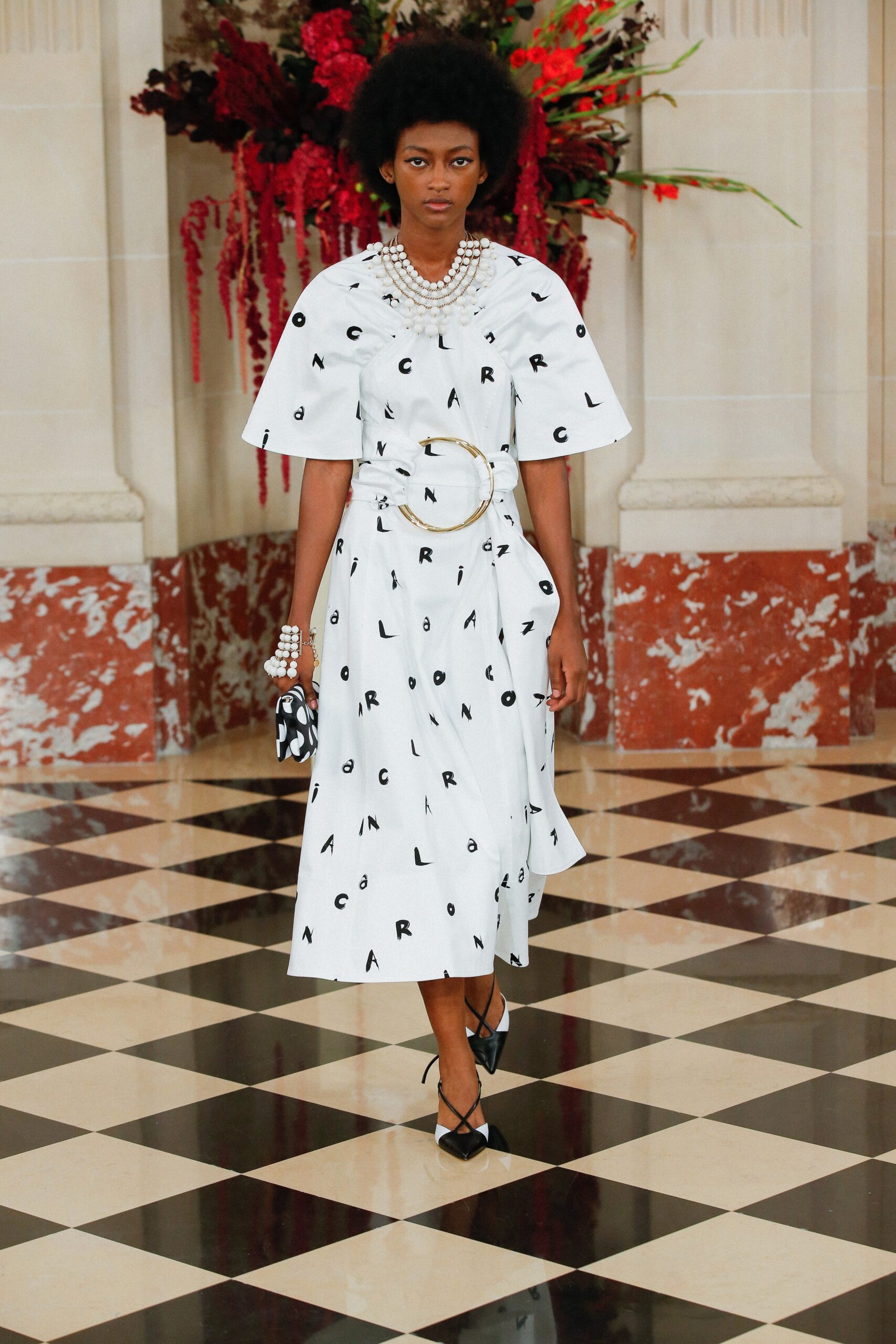 Carolina Herrera S/S 22 Look 452