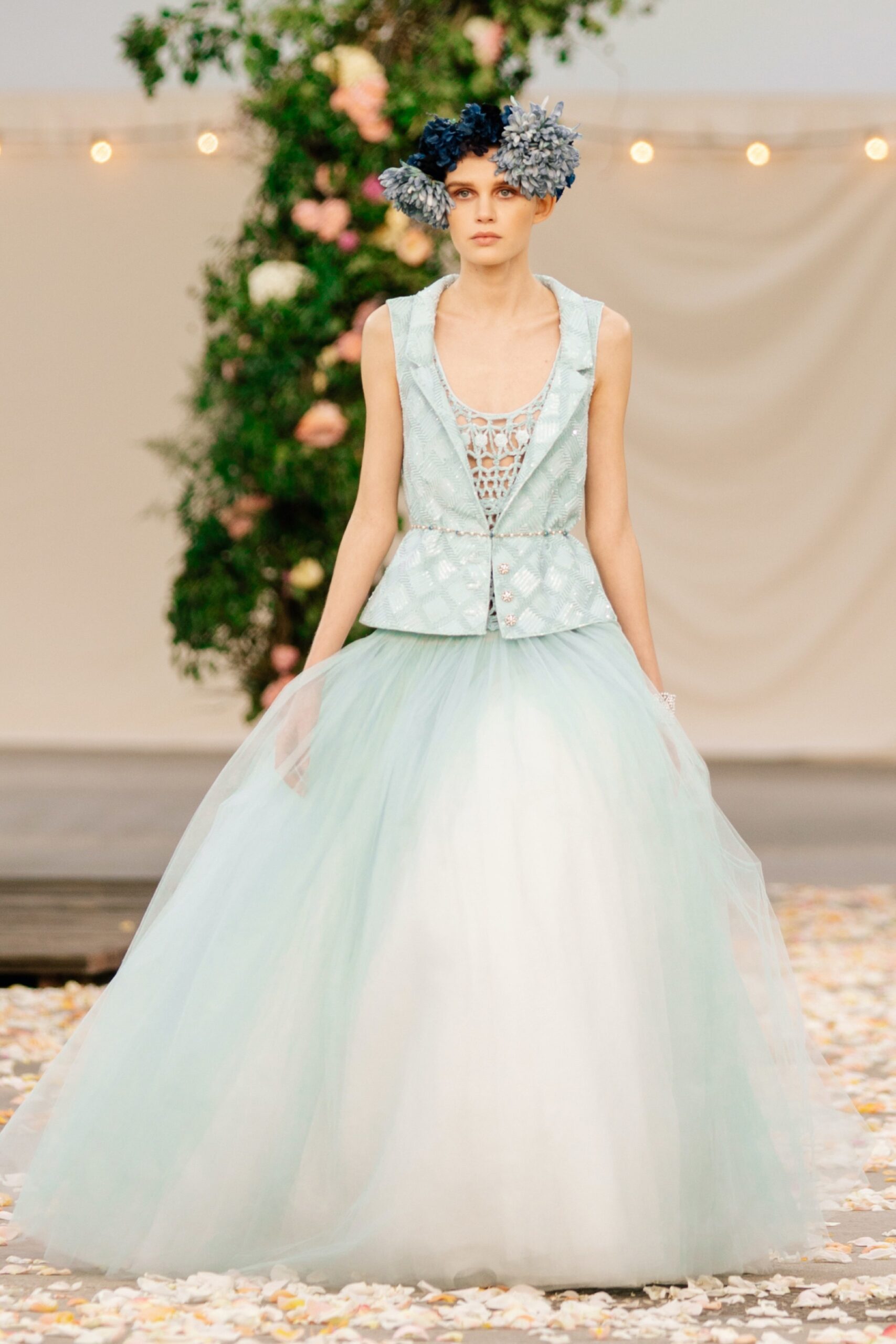 Chanel S/S 21 Couture Look 420