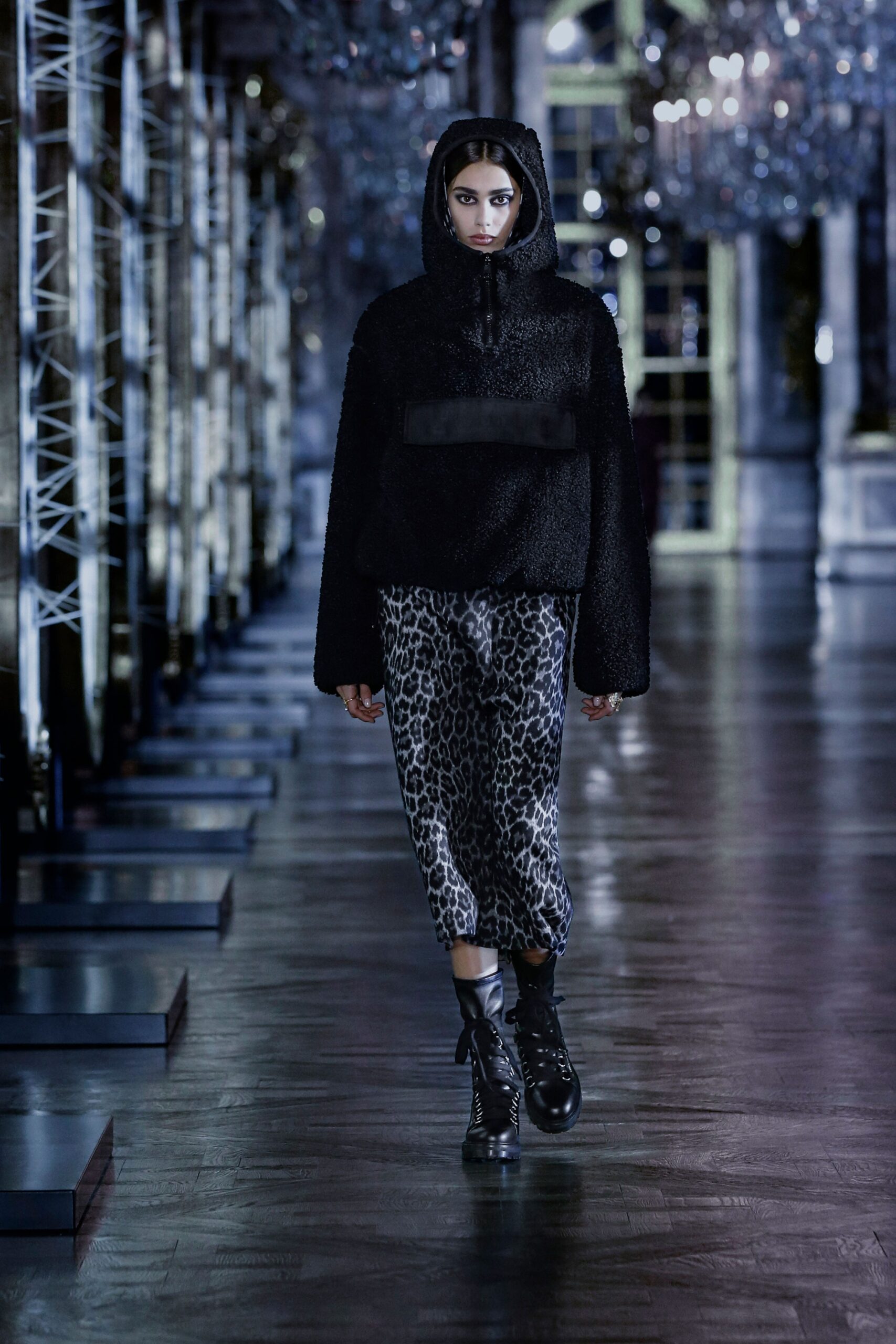 Christian Dior F/W 21 Look 348
