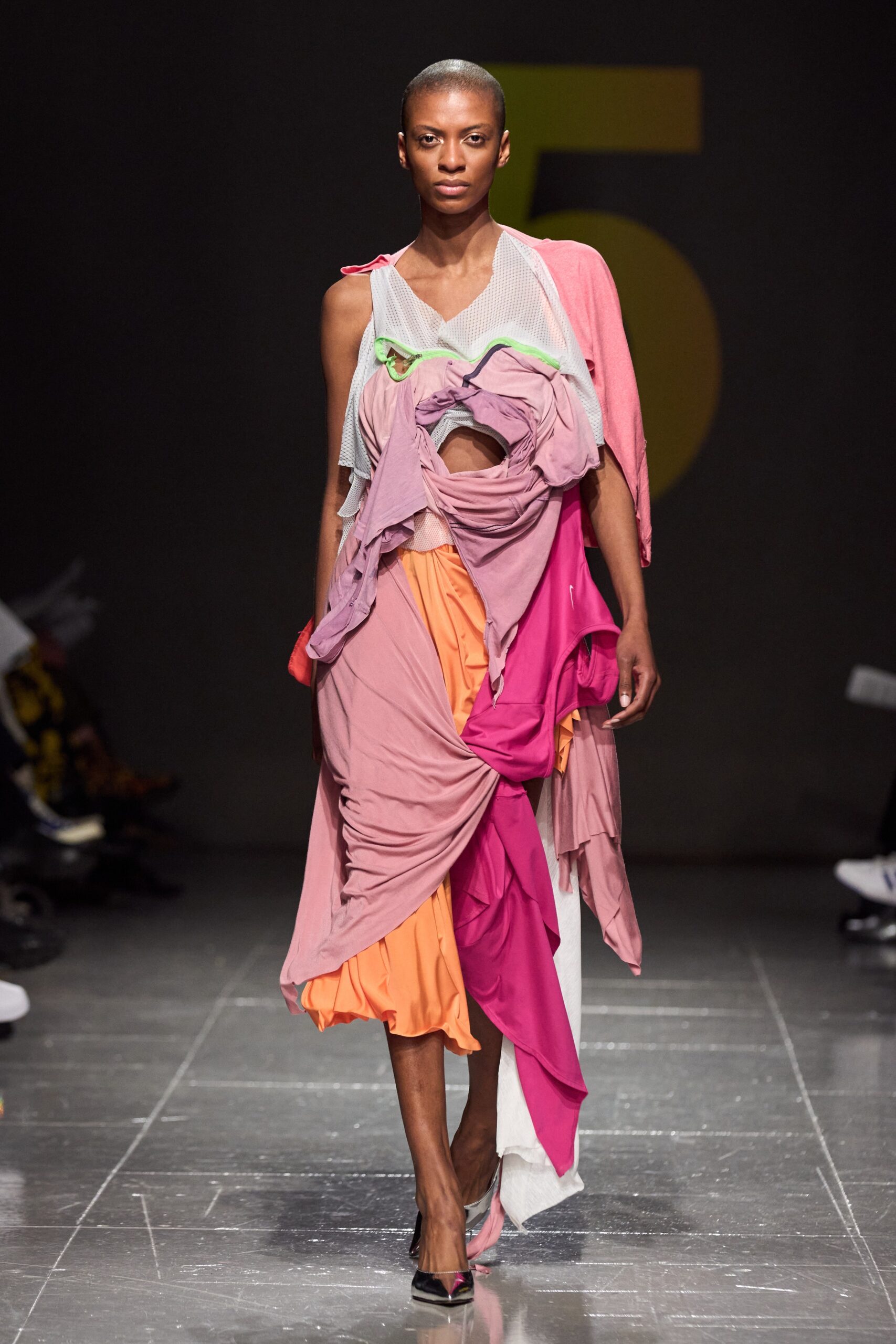 Central Saint Martins F/W 23 Look 27