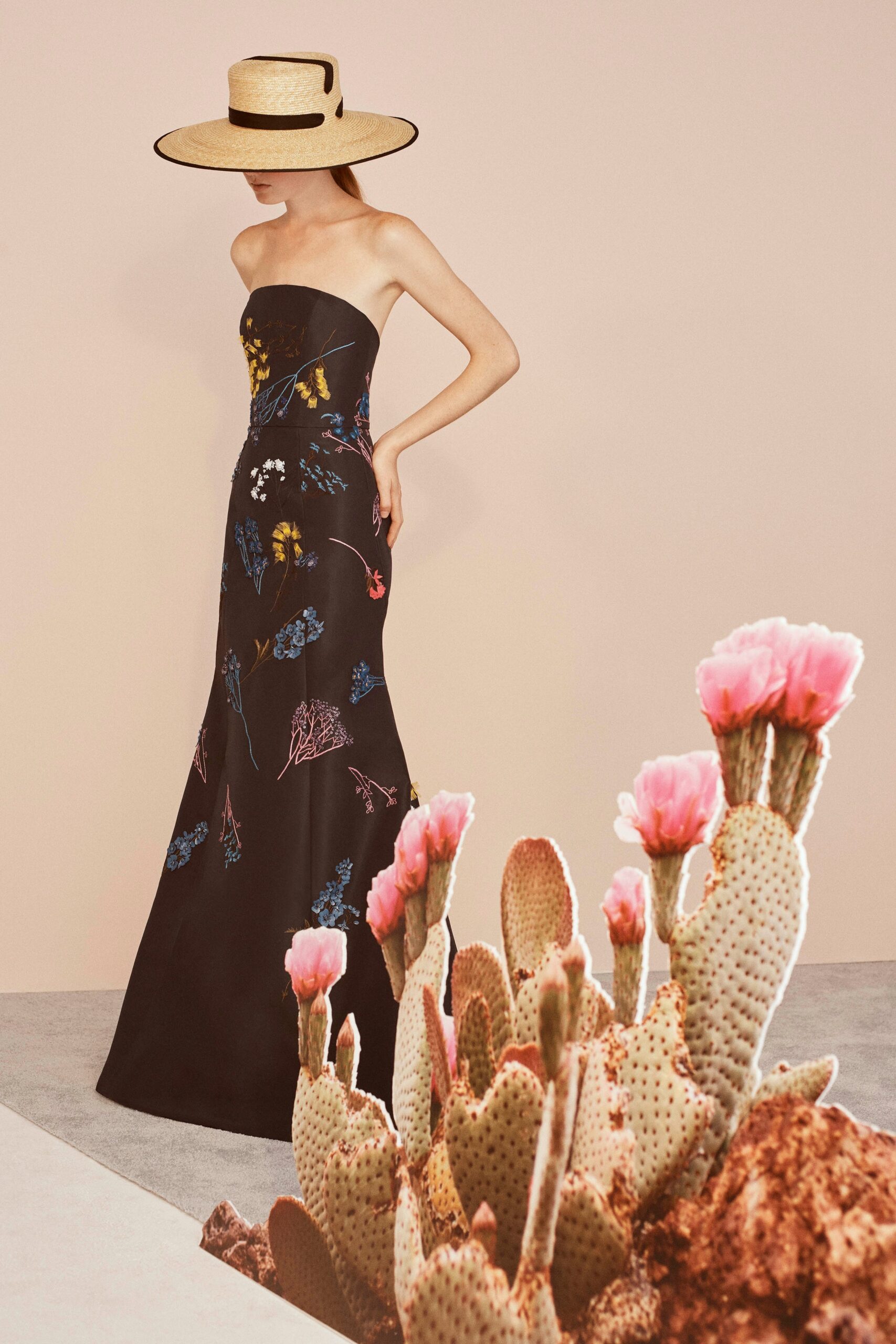 Carolina Herrera Resort 19 Look 422