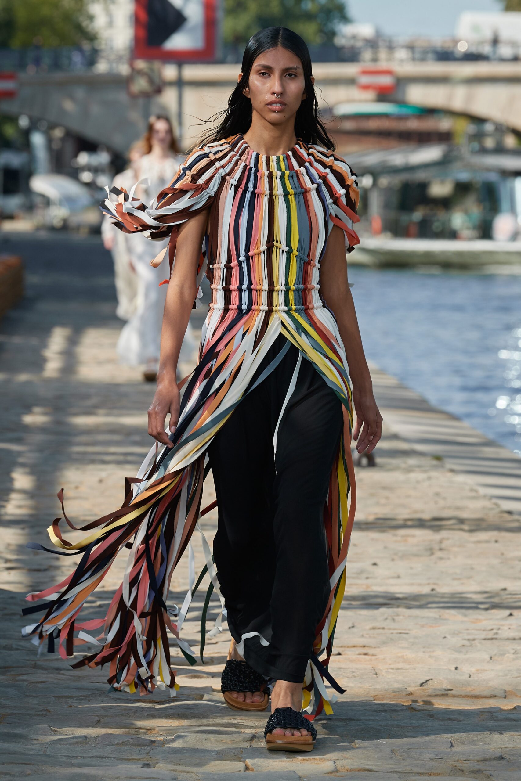 Chloé S/S 22 Look 404