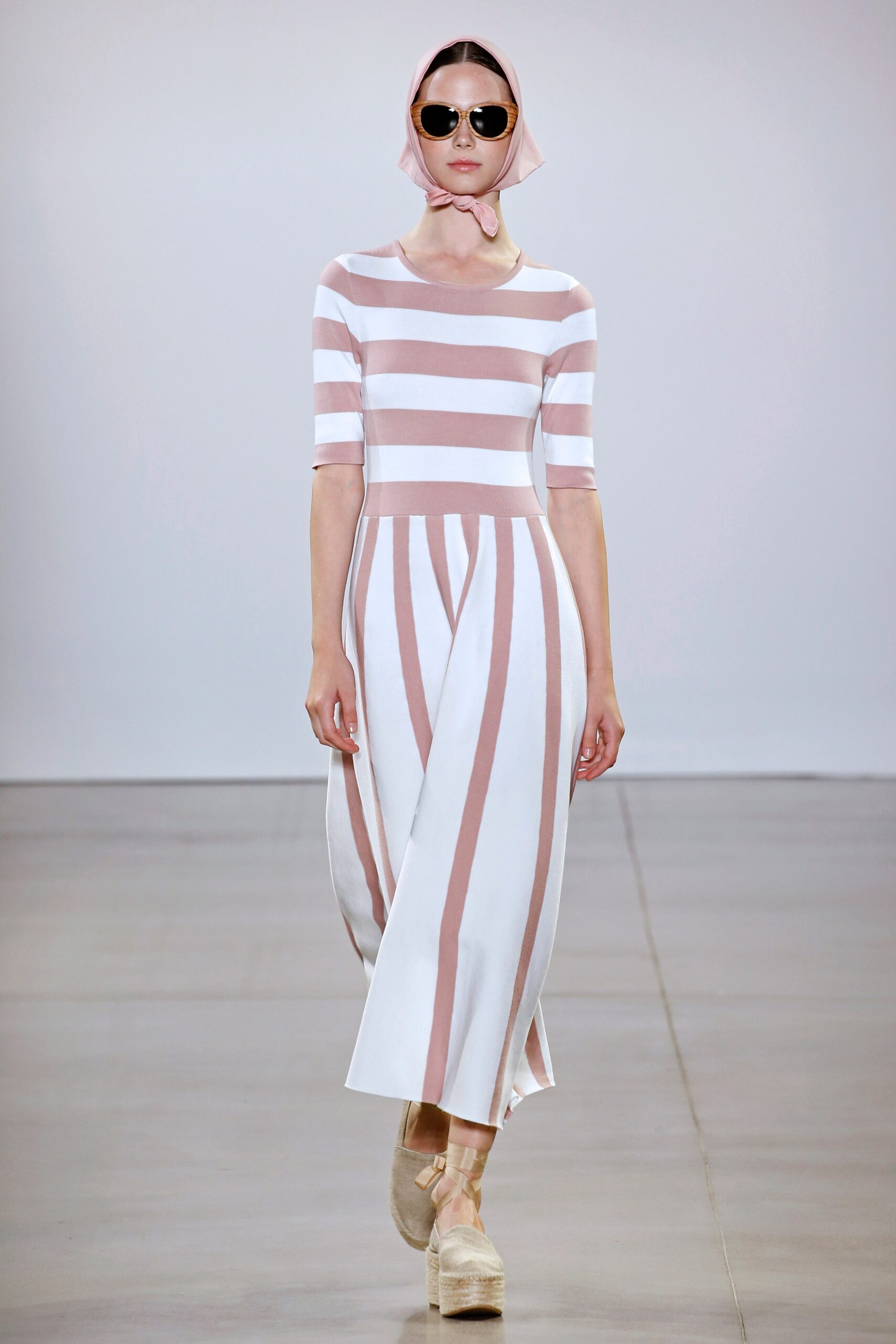 Chocheng S/S 20 Look 374