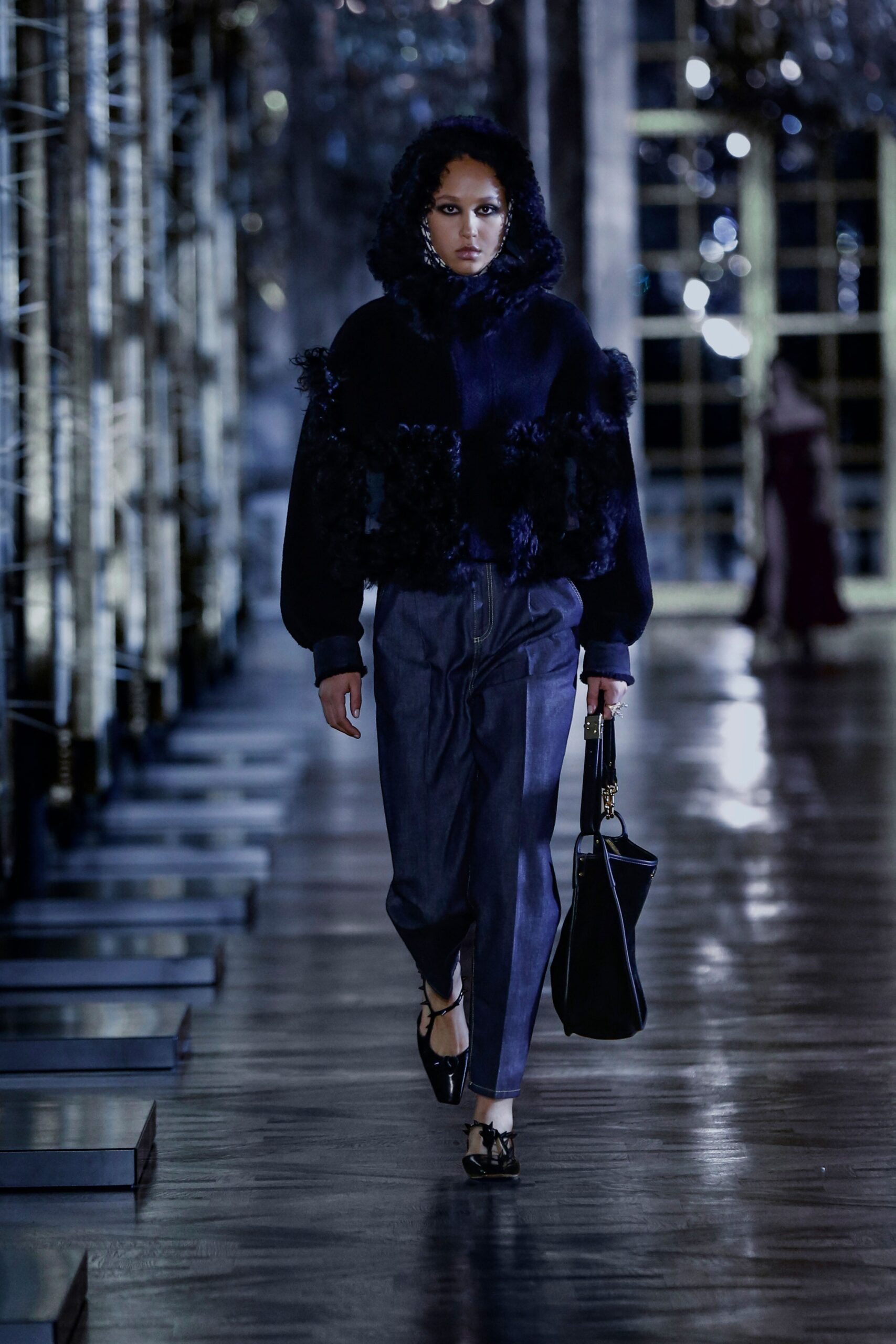 Christian Dior F/W 21 Look 382