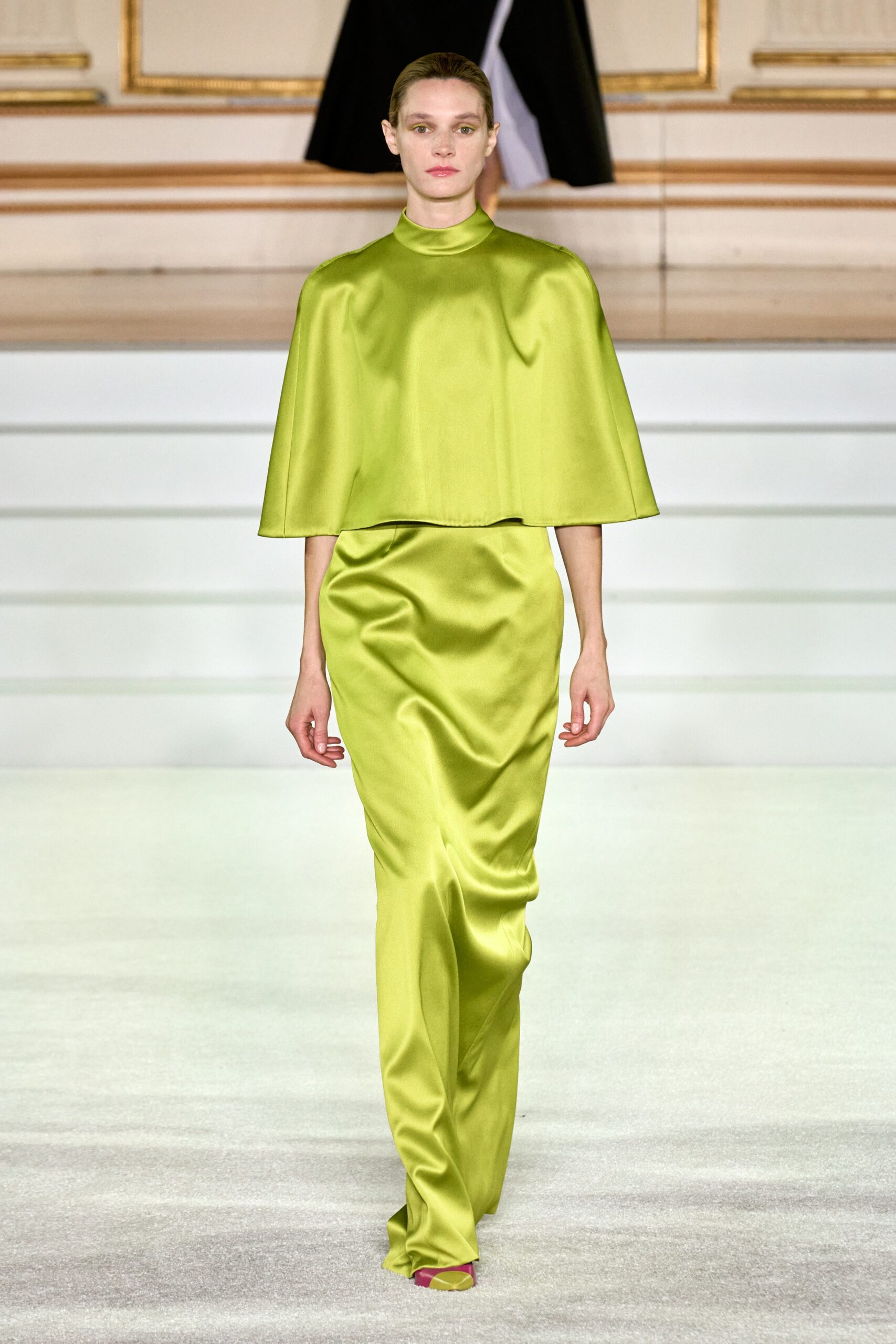 Carolina Herrera F/W 23 Look 307