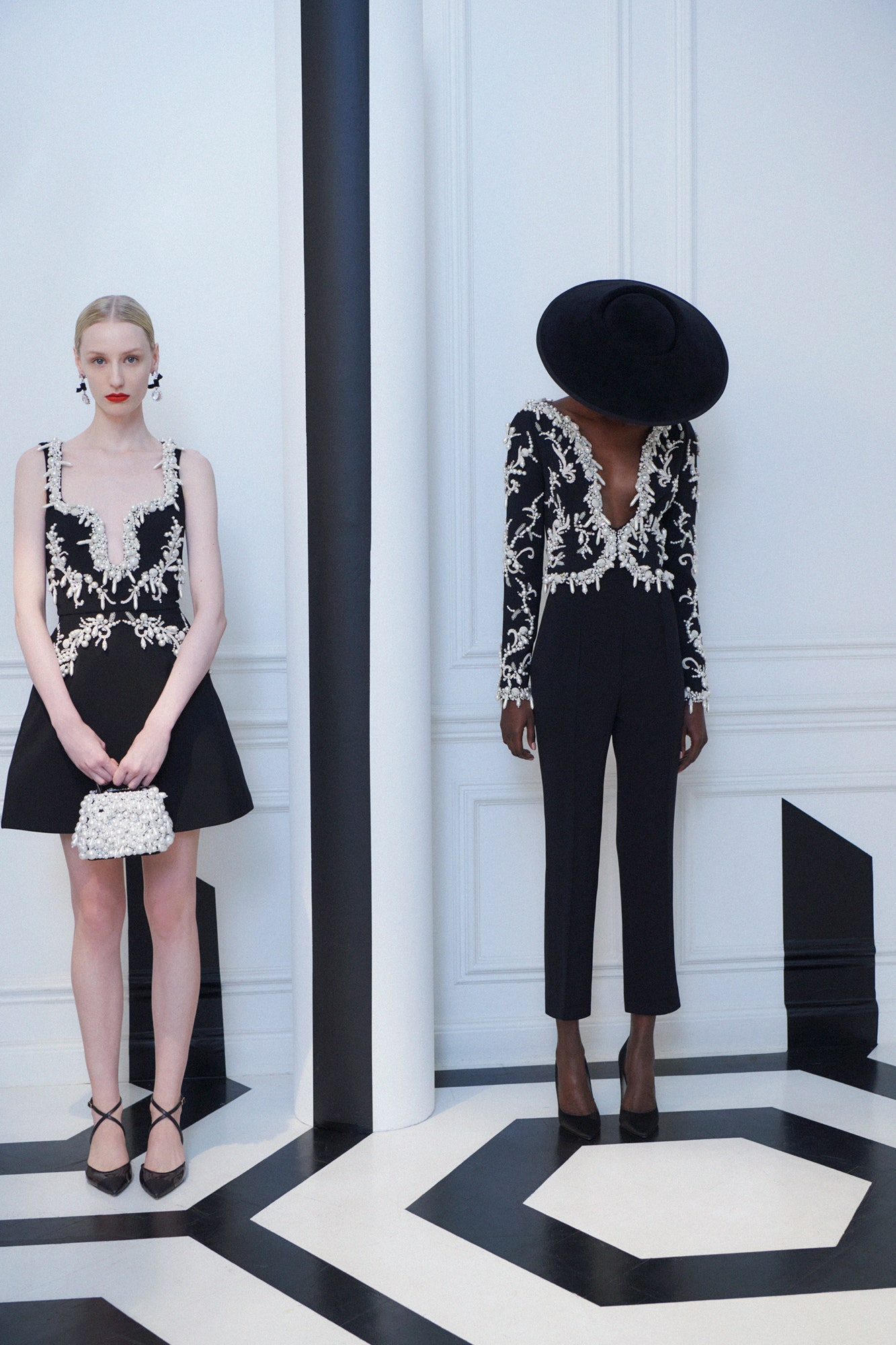Carolina Herrera F/W 23 Look 375