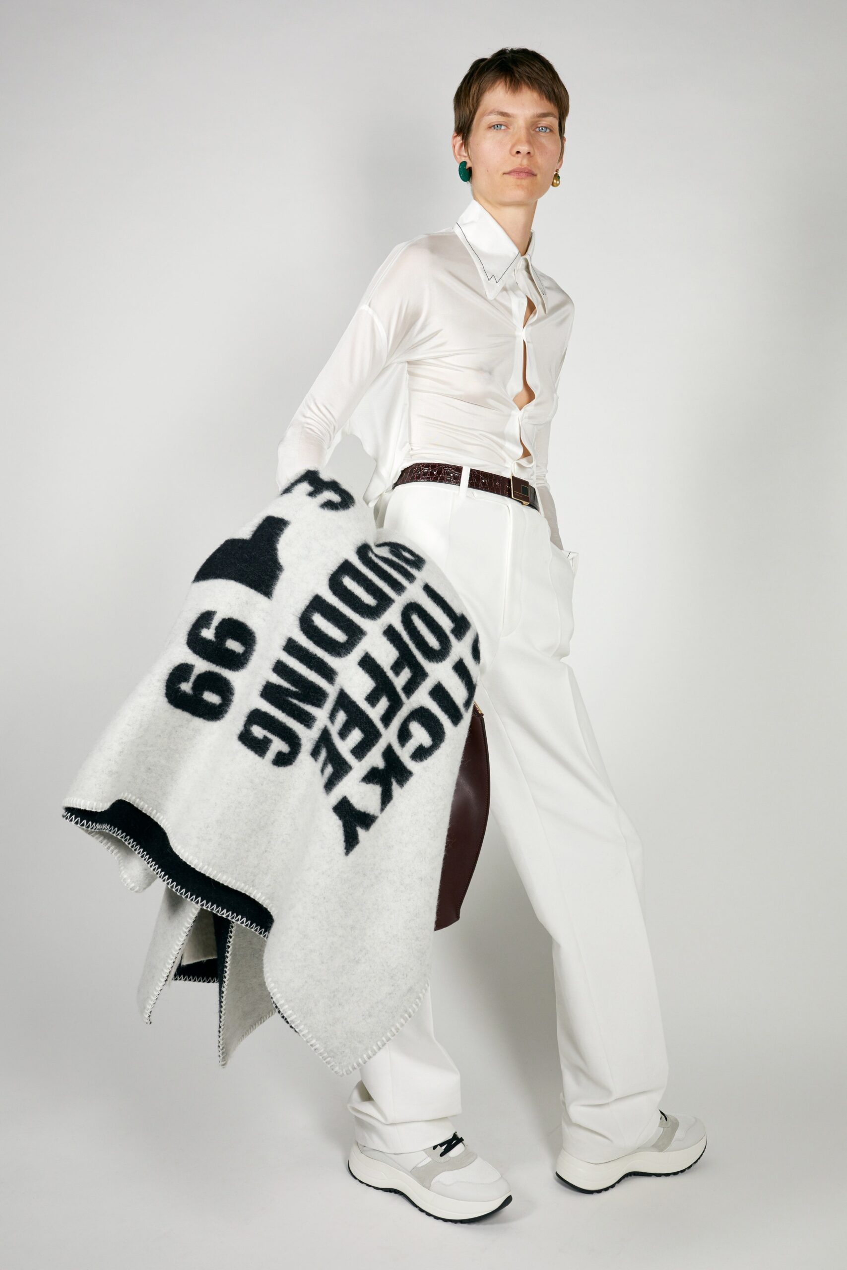 Celine F/W 18 Look 325