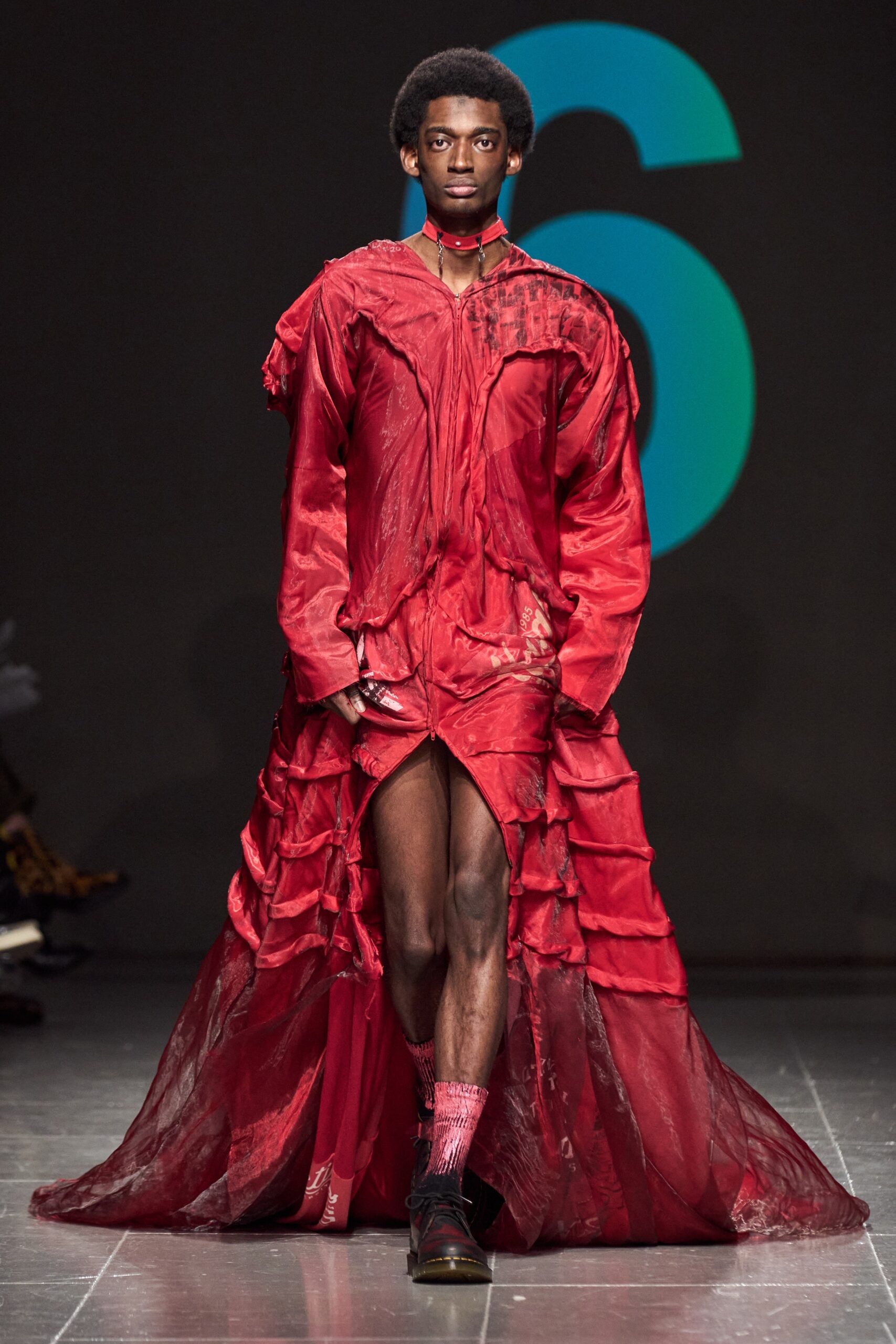 Central Saint Martins F/W 23 Look 30