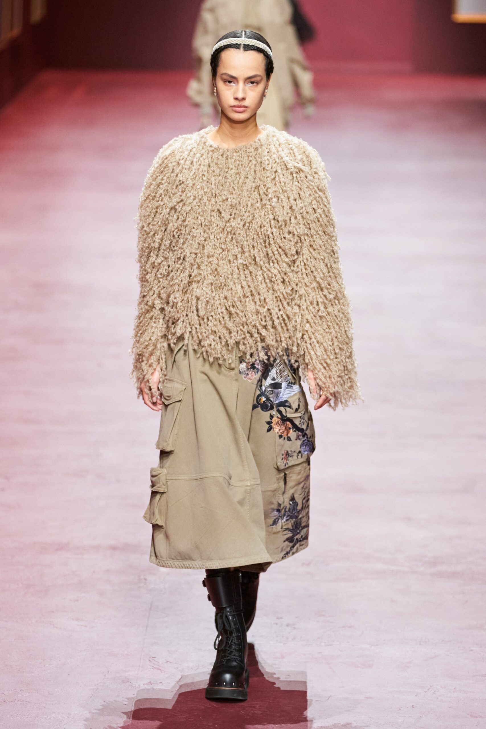 Christian Dior F/W 22 Look 380