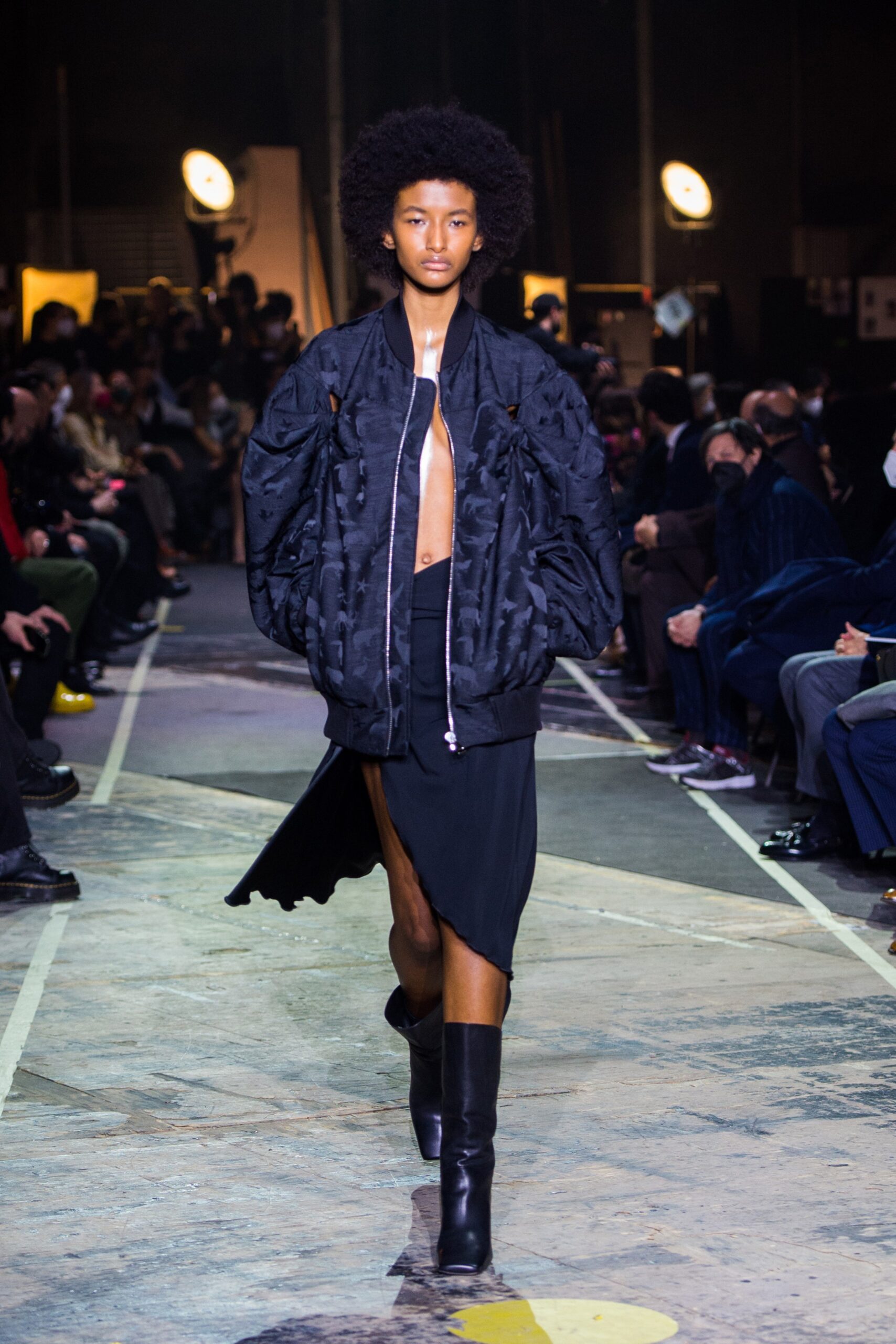 Capasa Milano F/W 22 Look 181