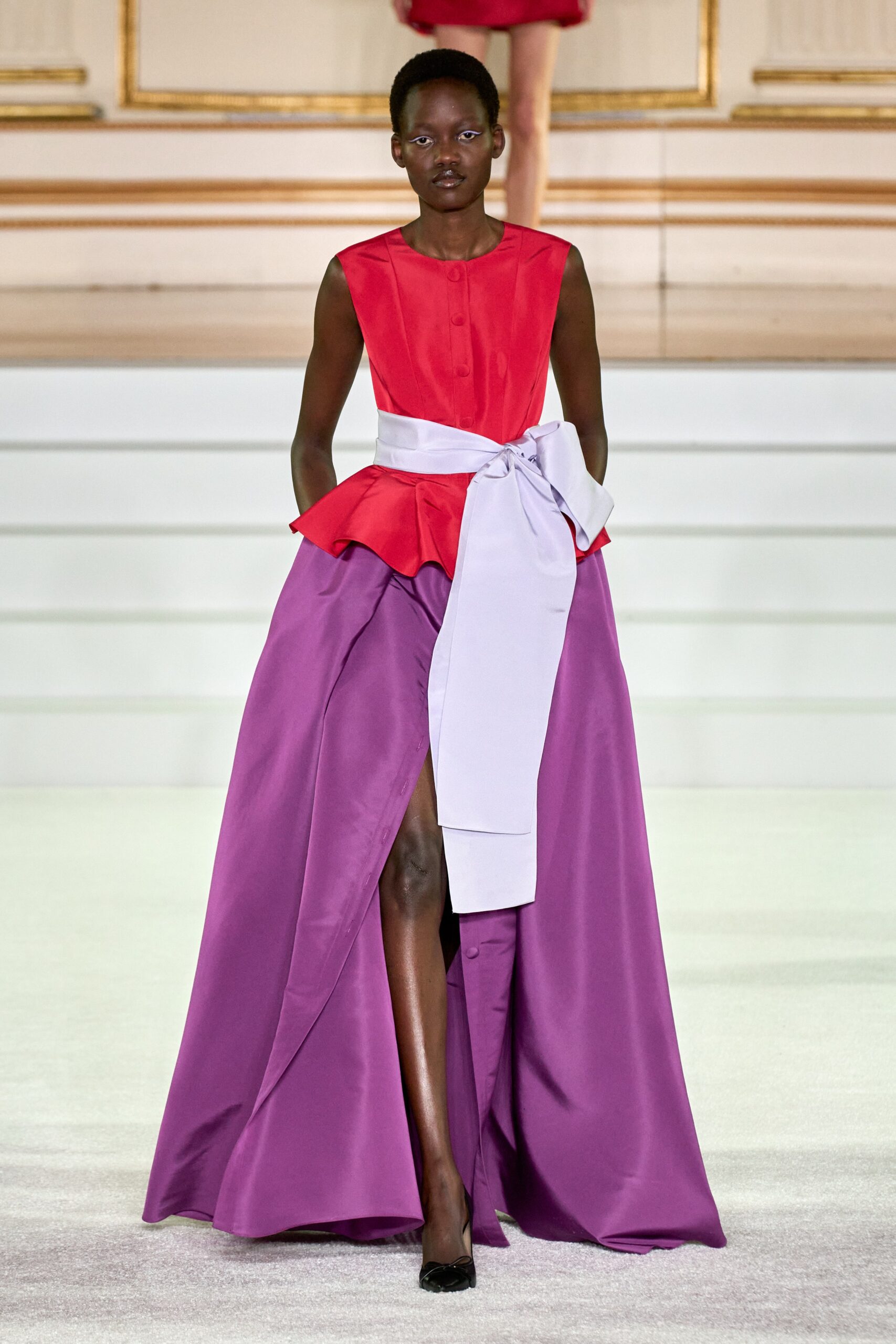 Carolina Herrera F/W 23 Look 334