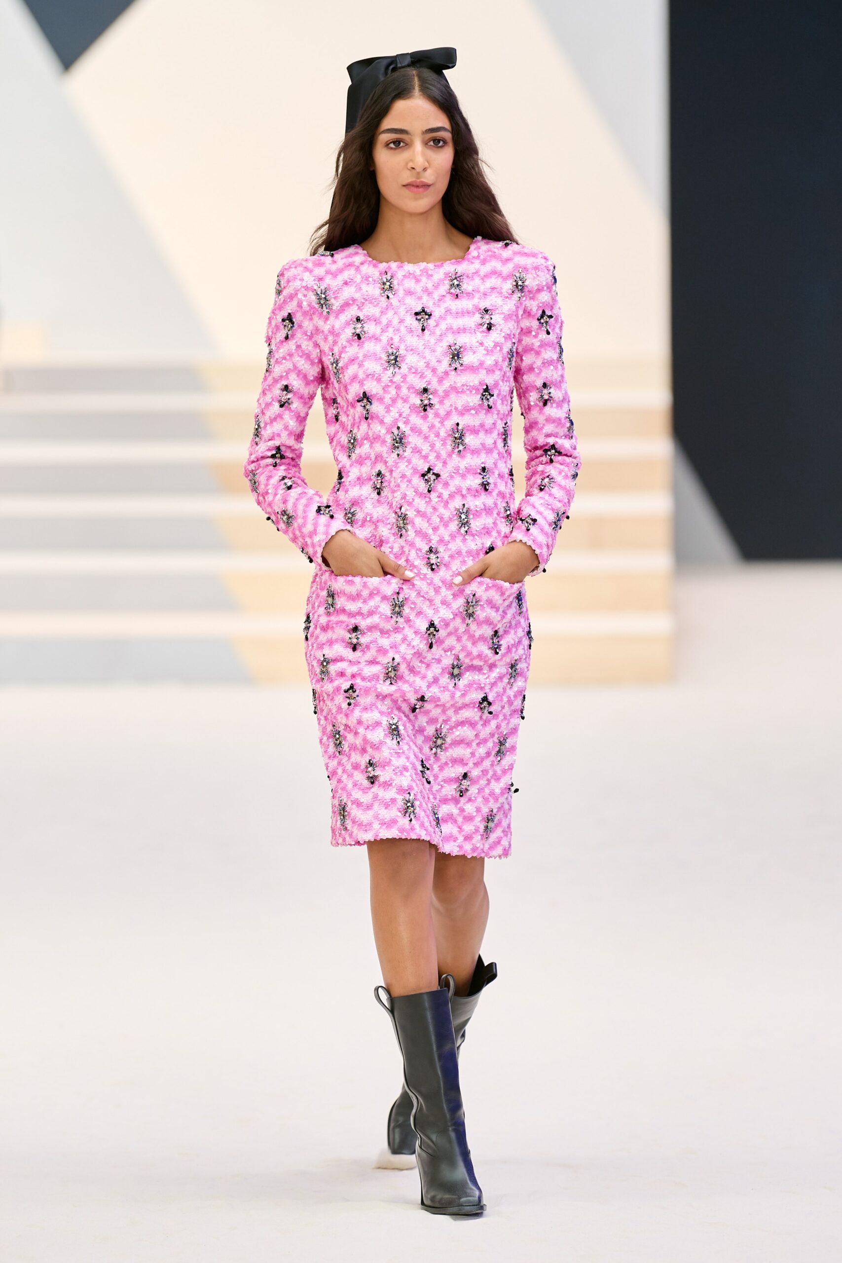 Chanel F/W 22 Couture Look 464
