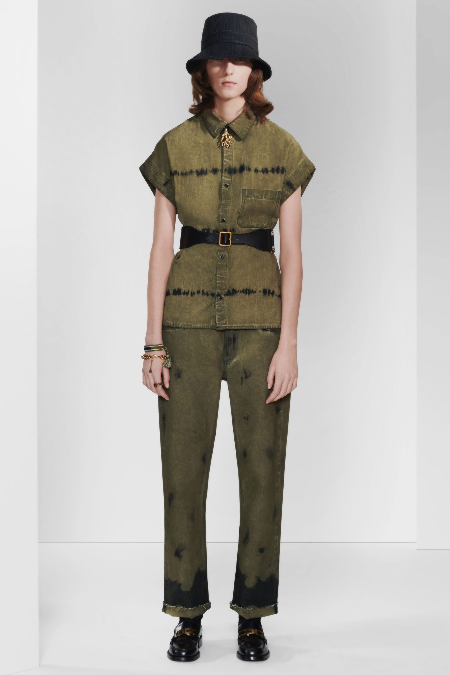 Christian Dior F/W 20 Look 460