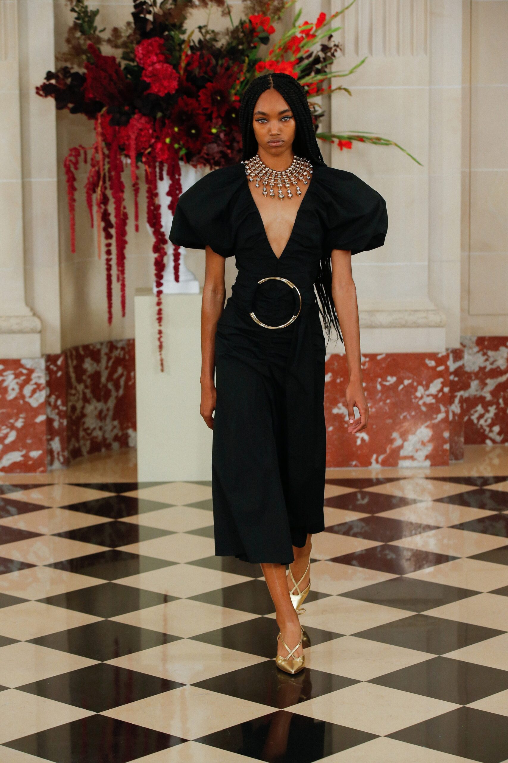 Carolina Herrera S/S 22 Look 563