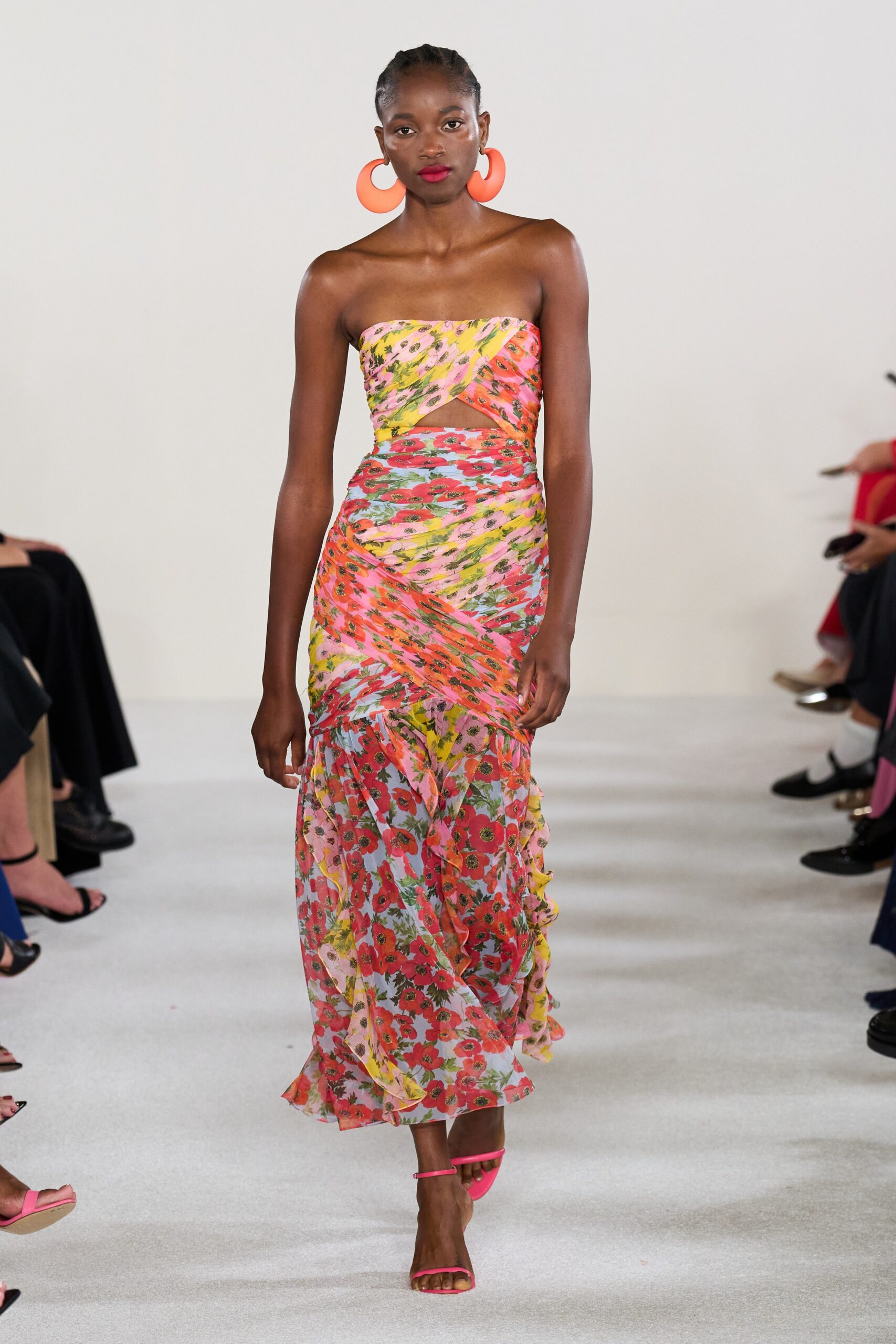 Carolina Herrera S/S 23 Look 295
