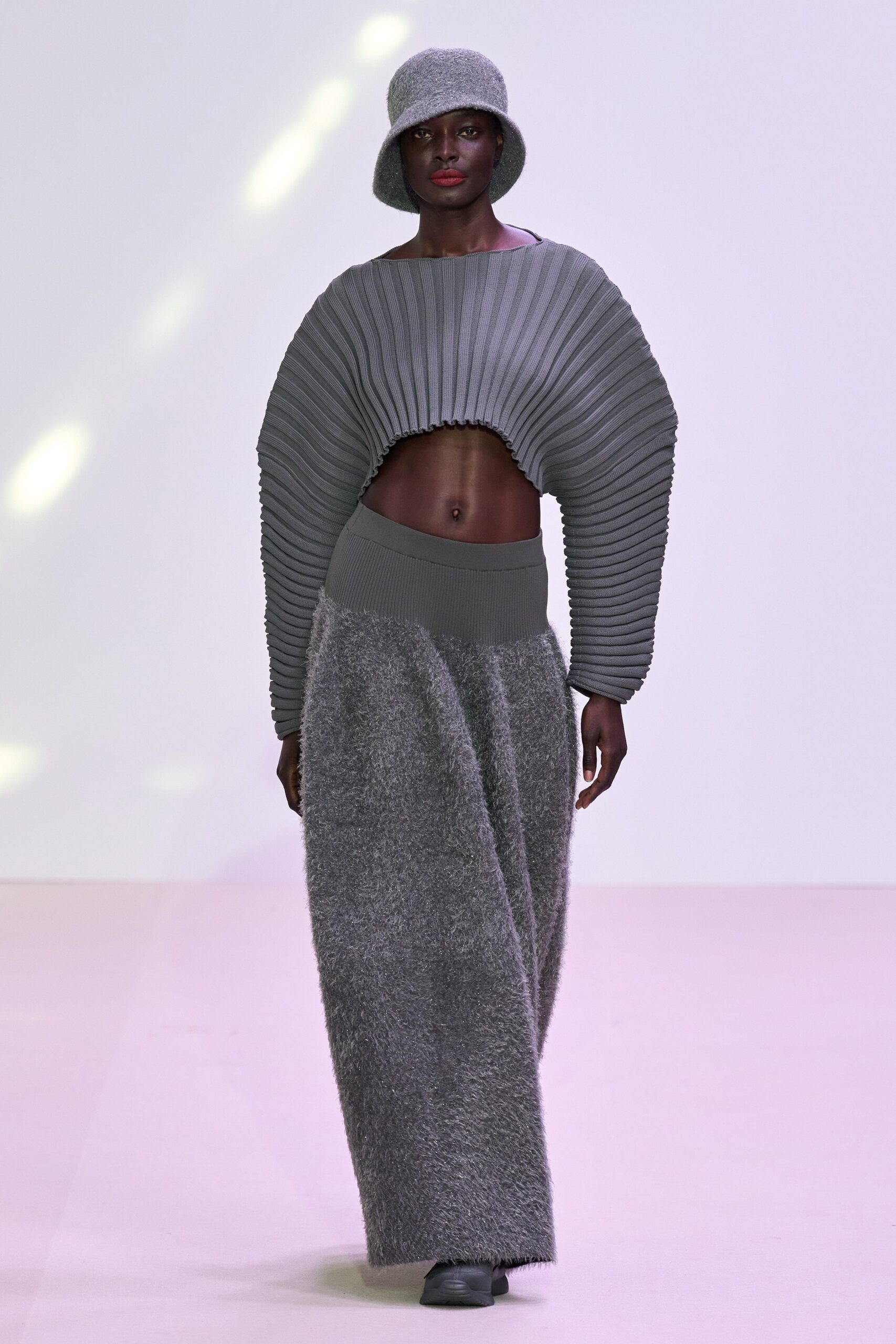 CFCL F/W 23 Look 470