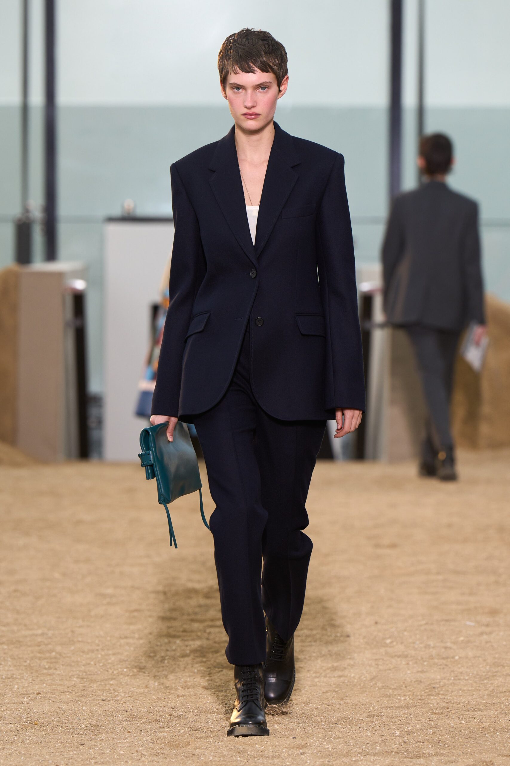 Chloé F/W 22 Look 460