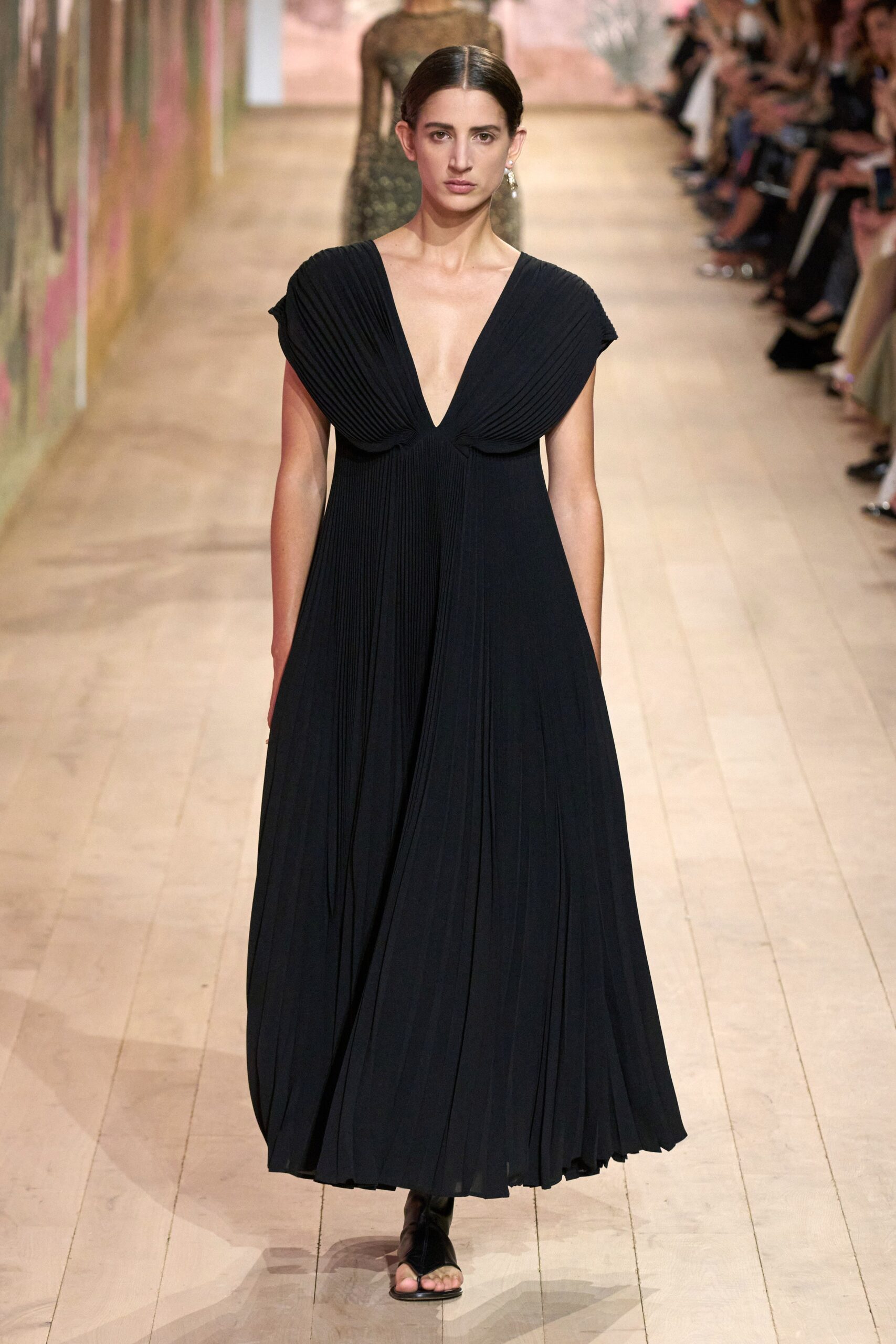 Christian Dior F/W 23 Couture Look 423