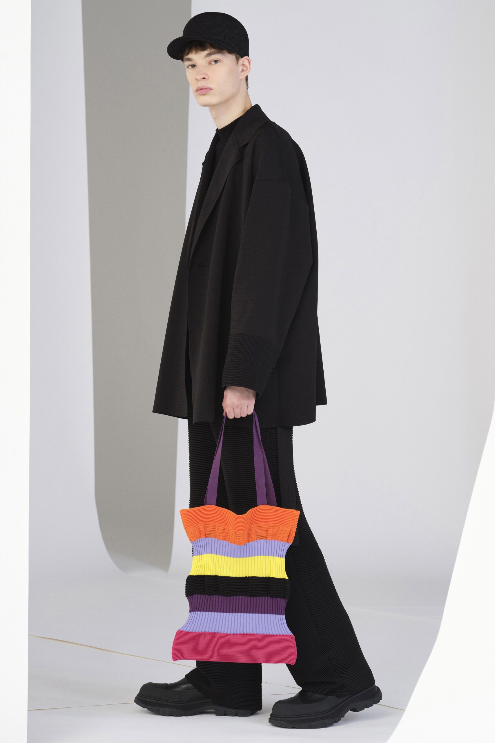 CFCL Tokyo F/W 22 Look 581