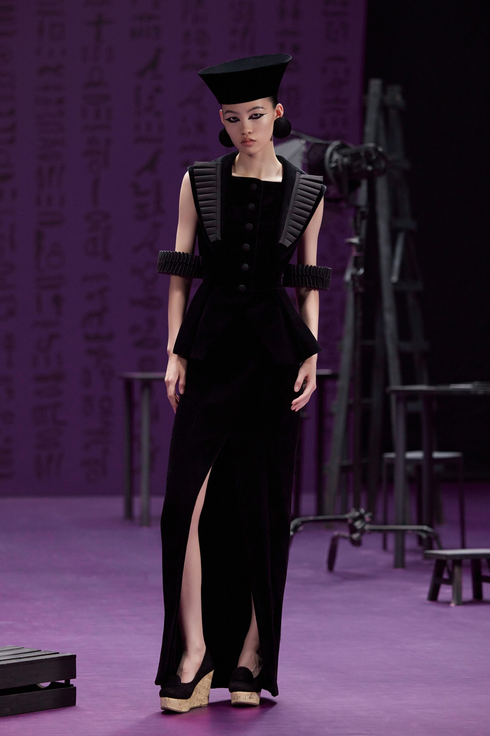 Chocheng S/S 23 Look 451