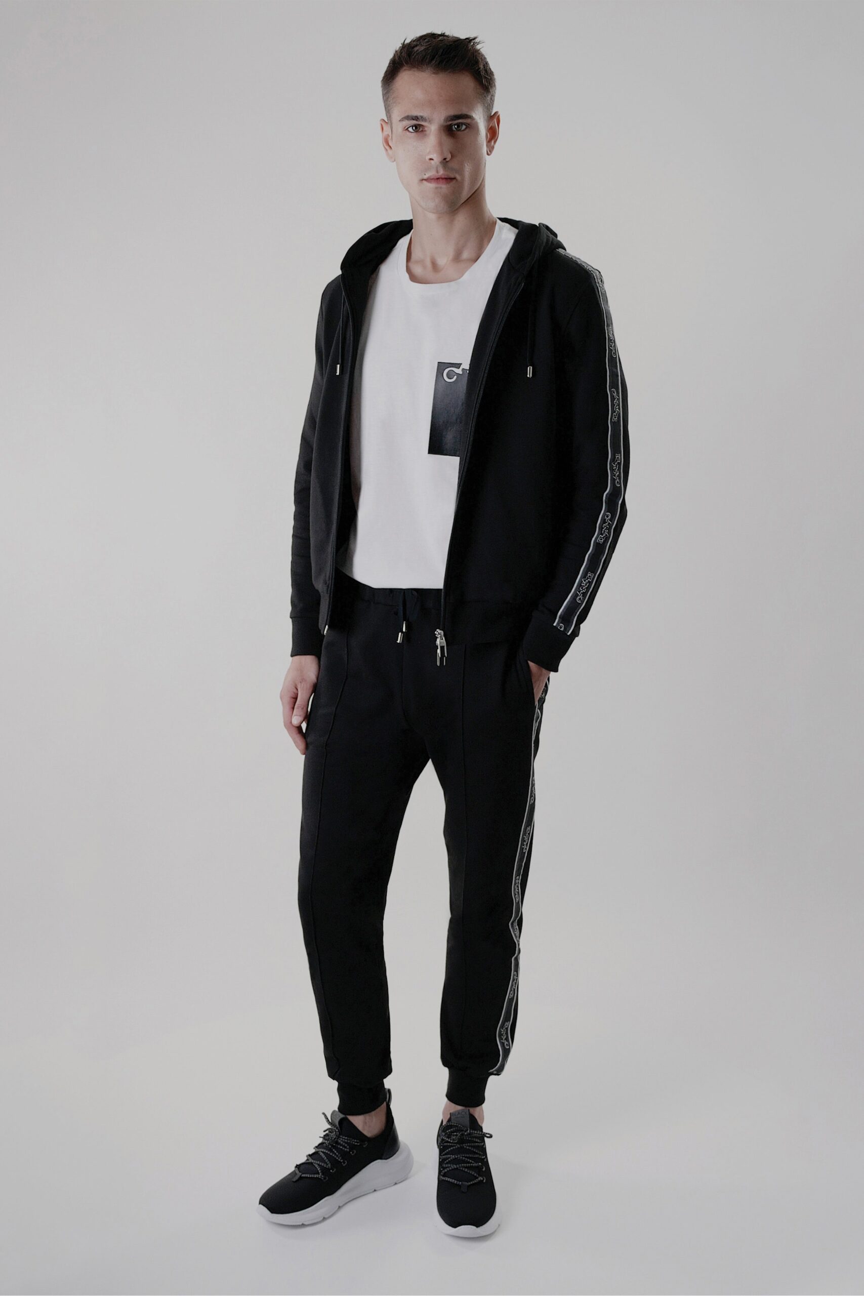 Canali S/S 20 Menswear Look 443