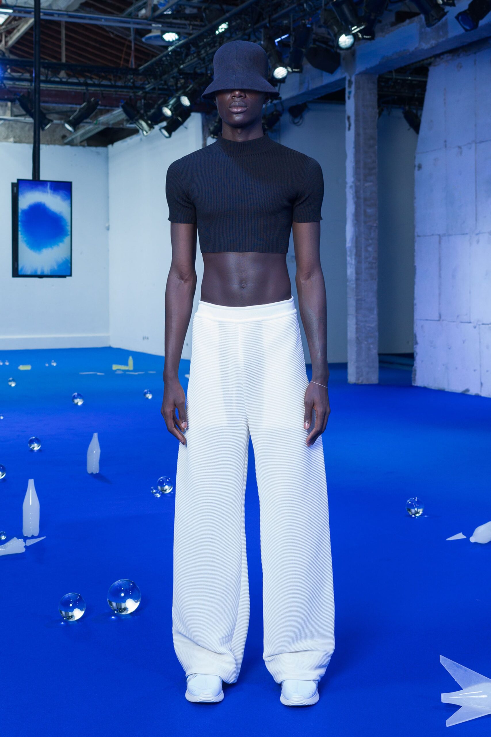 CFCL S/S 23 Look 572