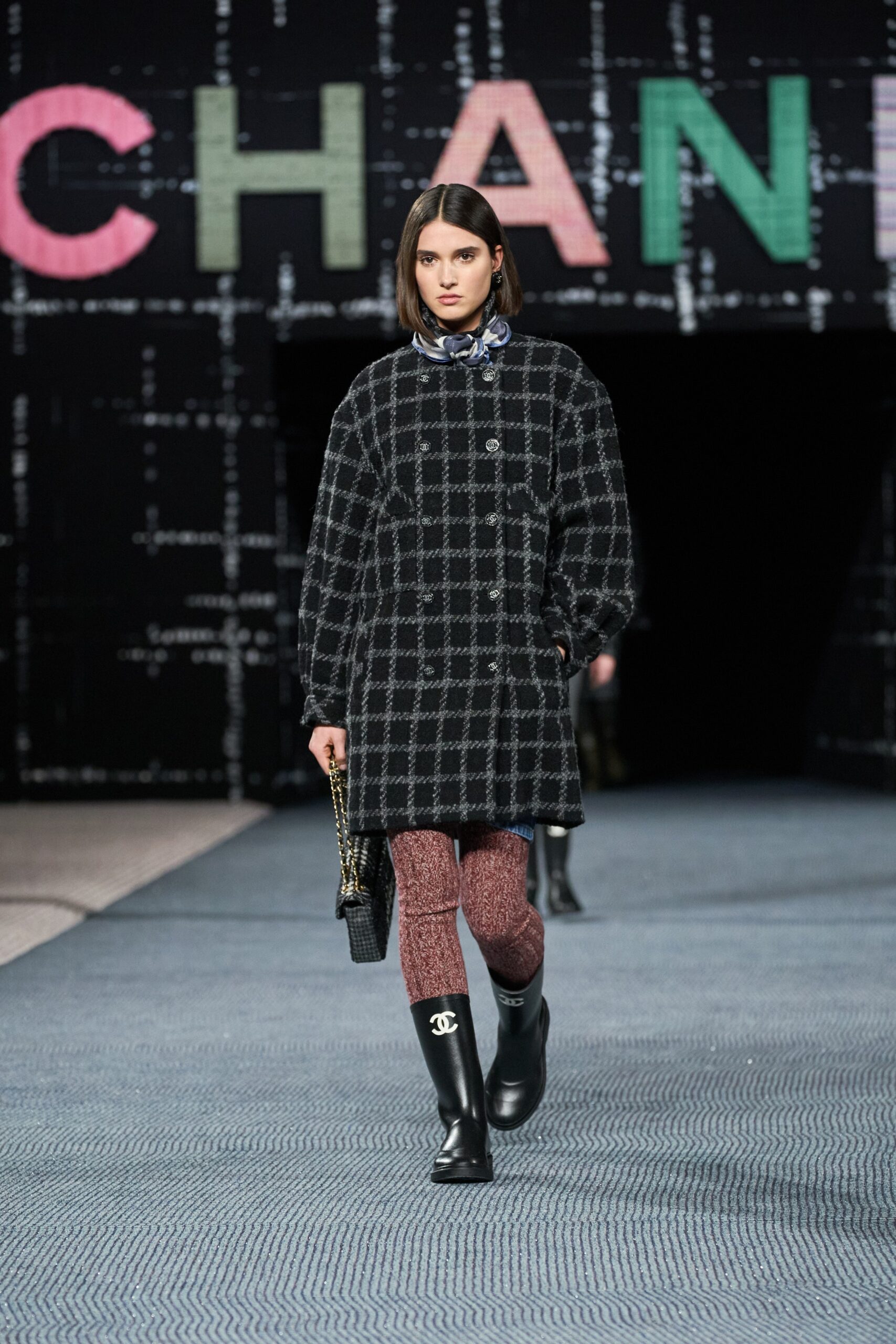 Chanel F/W 22 Look 476